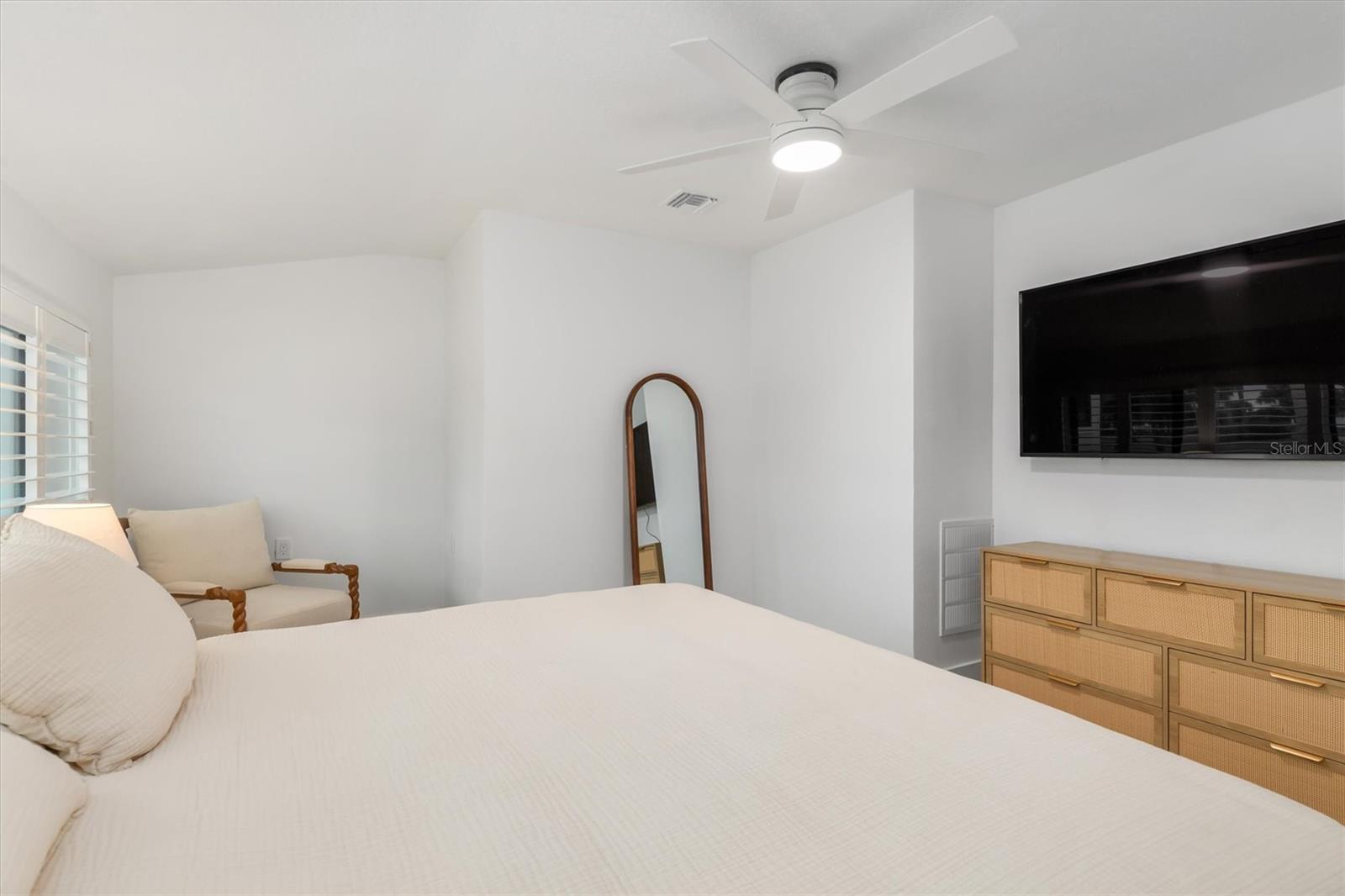 Image 15 of 31 For 1950 Nebraska Avenue