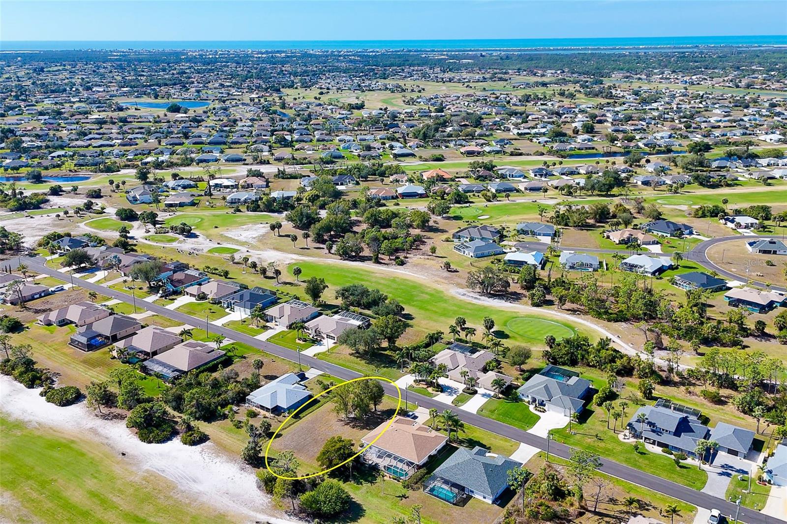 Image 8 of 8 For 70 Pinehurst Place