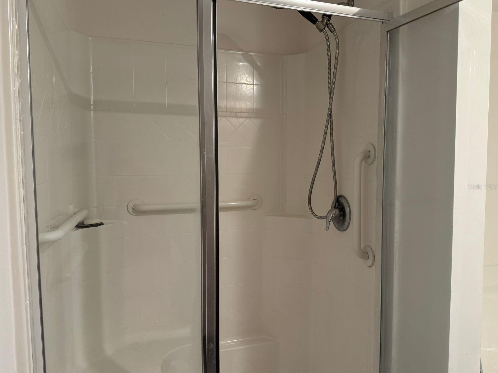 Image 12 of 19 For 2082 Chamberlain Boulevard