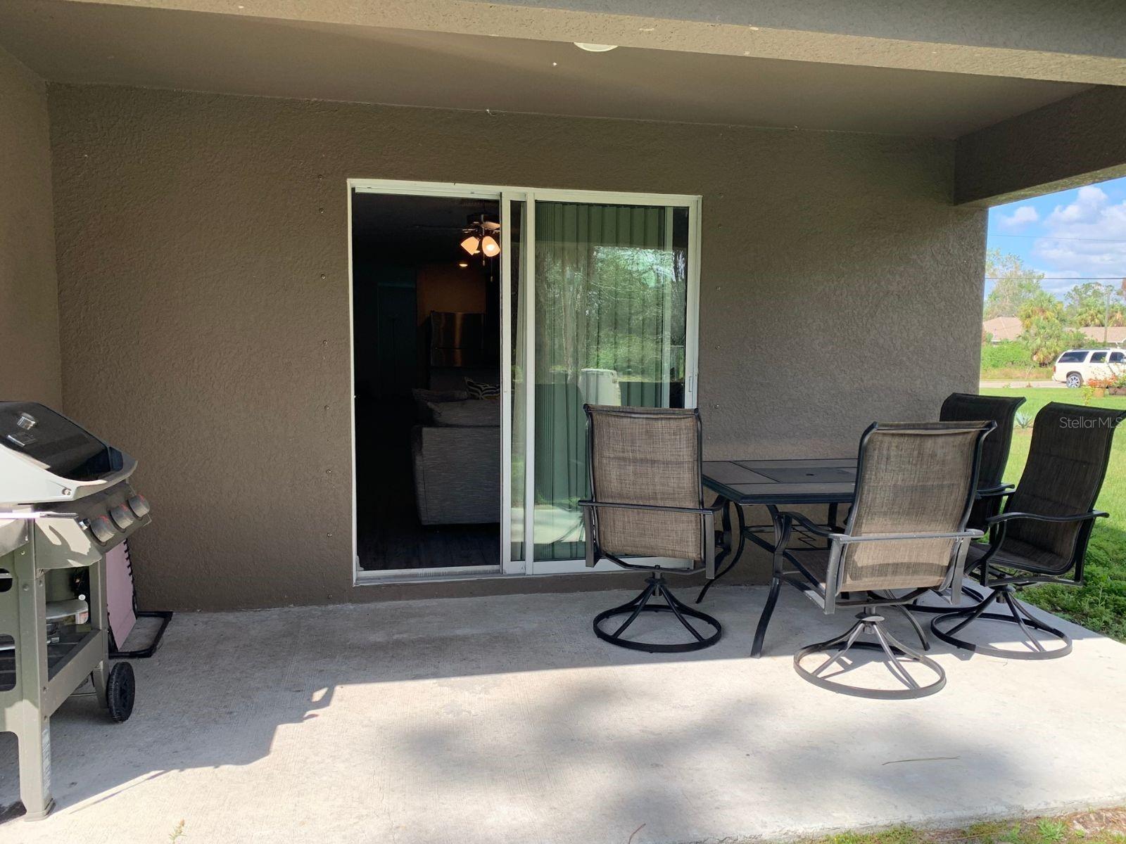 Image 18 of 19 For 2082 Chamberlain Boulevard