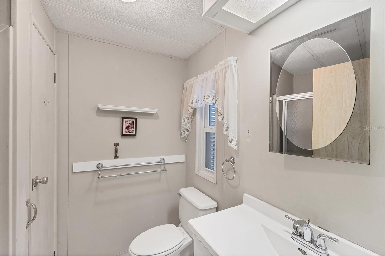 Image 23 of 41 For 745 Portwine Court