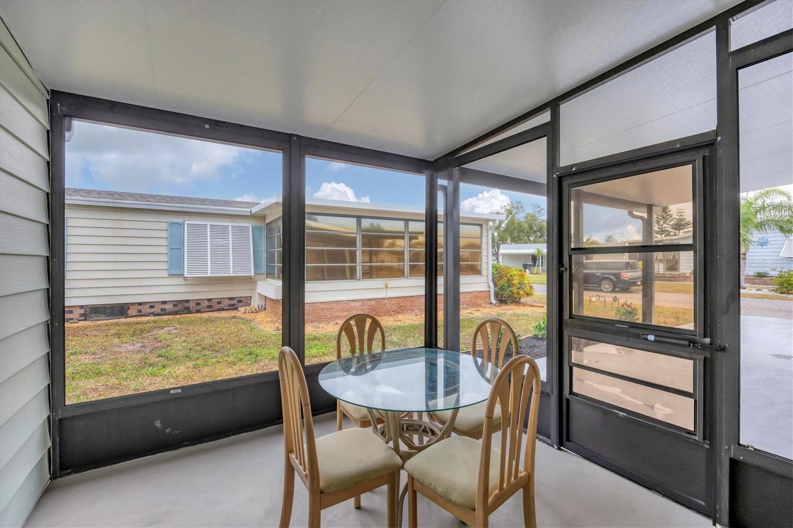 Image 27 of 41 For 745 Portwine Court