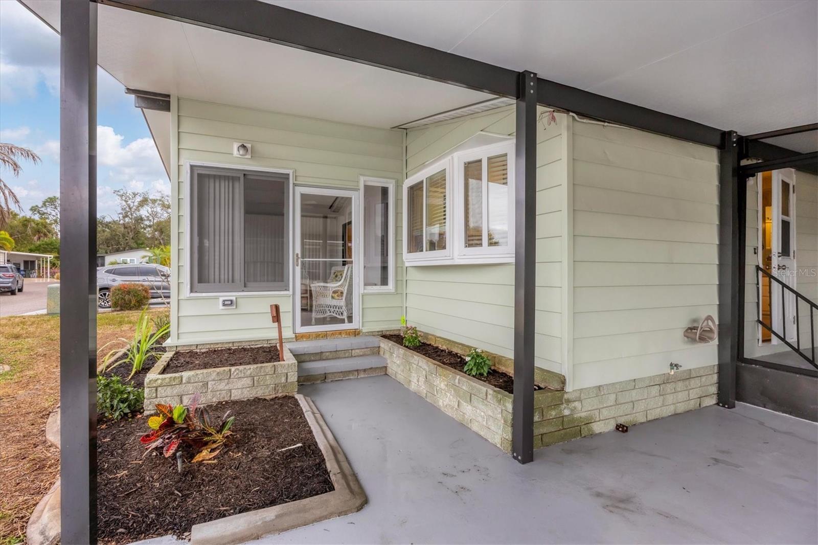 Image 4 of 41 For 745 Portwine Court