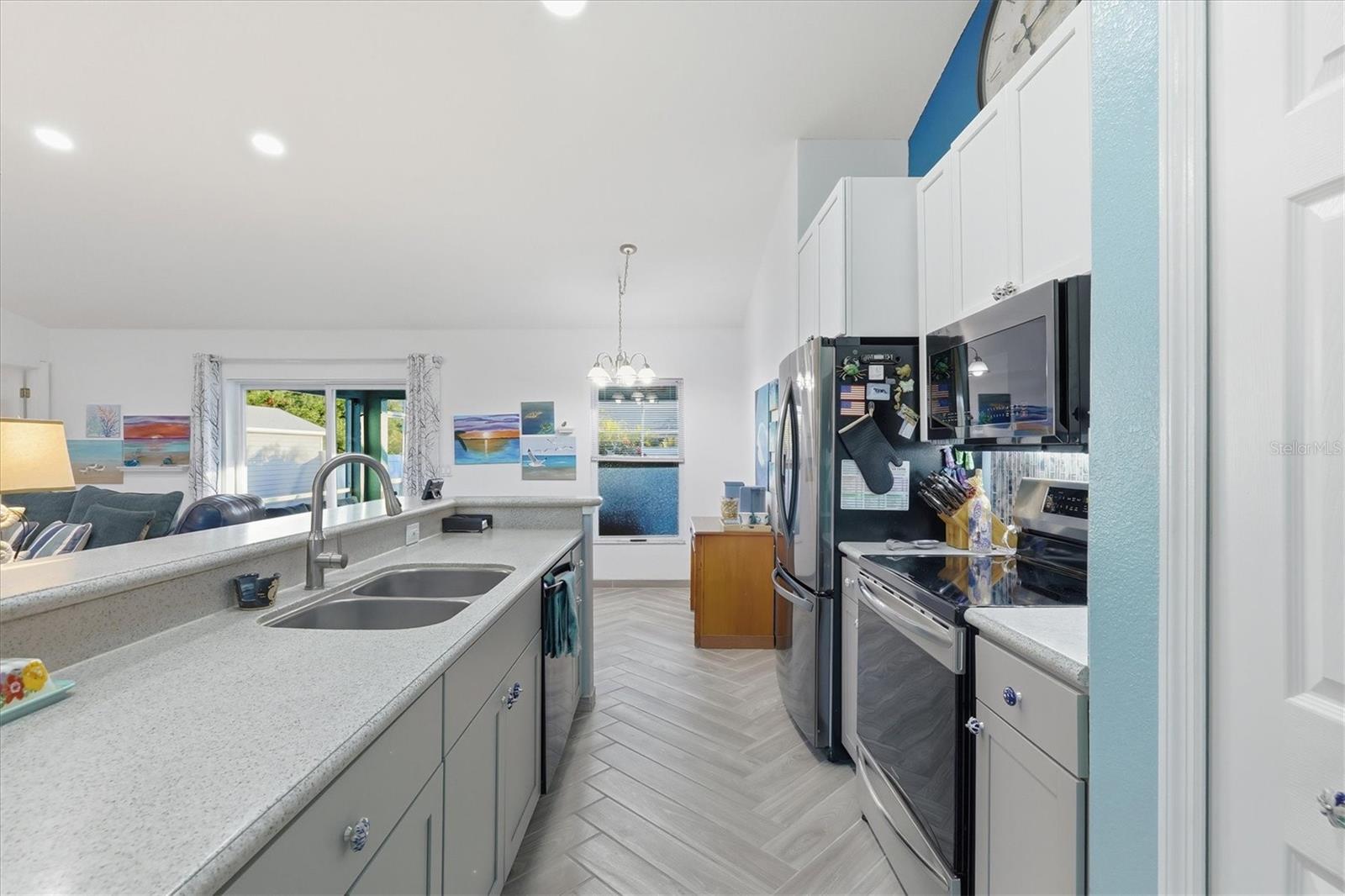 Image 15 of 56 For 12977 Xavier Avenue