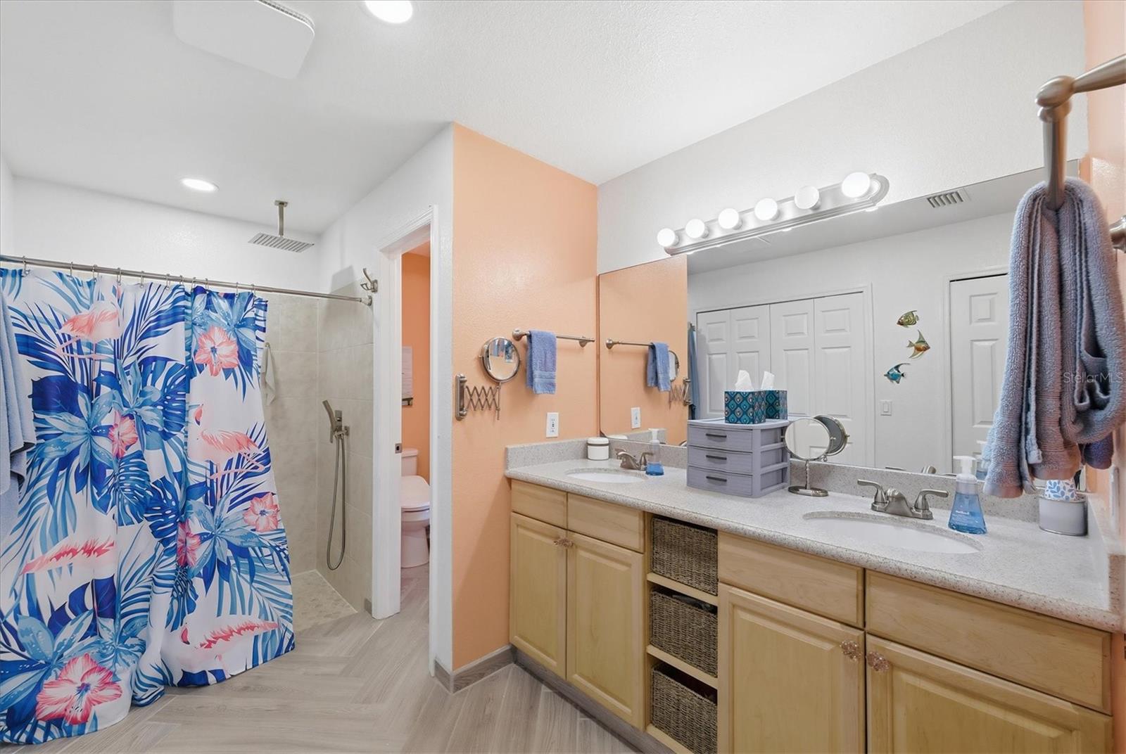 Image 22 of 56 For 12977 Xavier Avenue