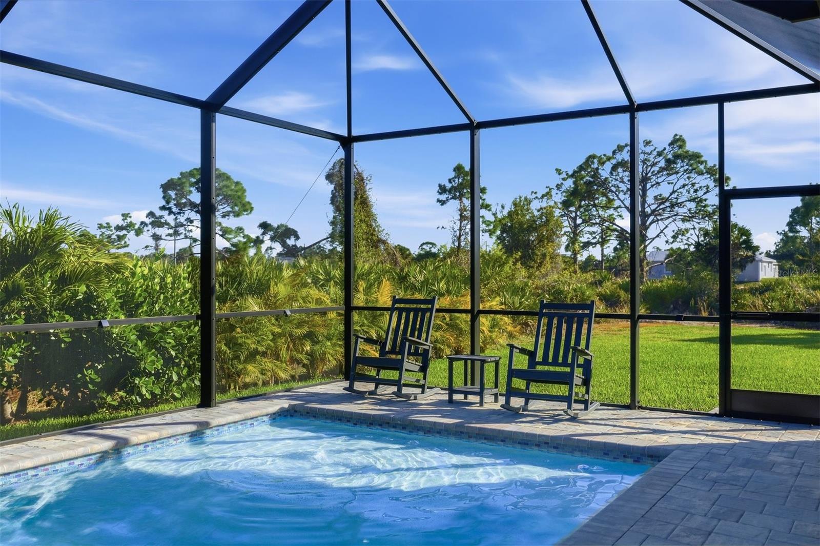 Listing photo id 44 for 5 Aye Court 