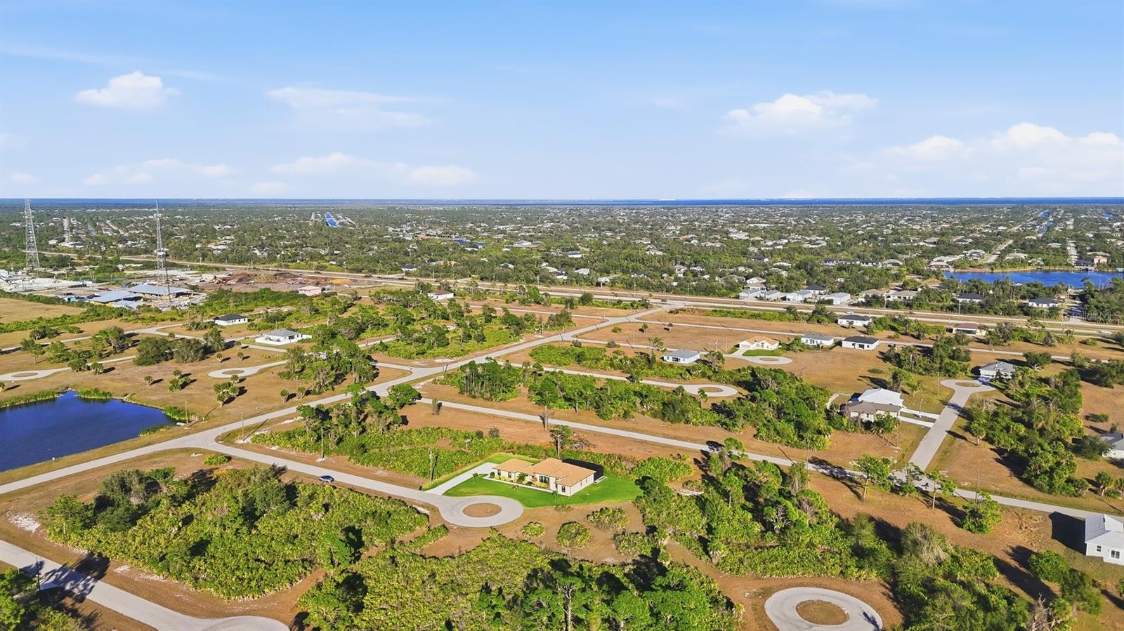 Listing photo id 60 for 5 Aye Court 