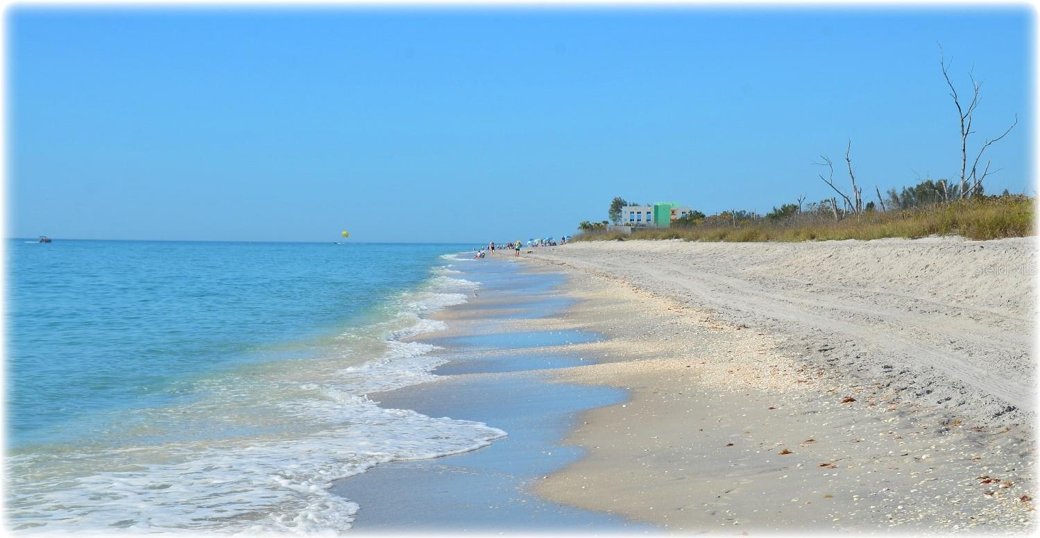 Image 6 of 9 For 12319 Bonita Place