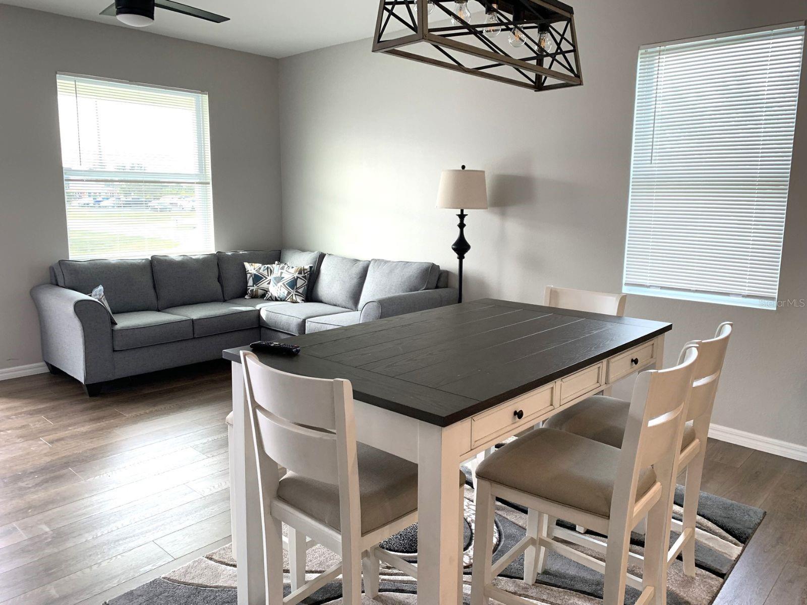 Image 12 of 14 For 10364 Kidron Avenue