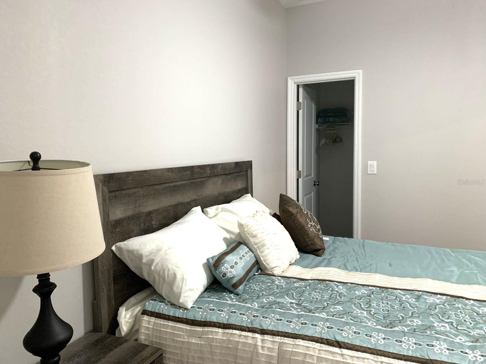 Image 7 of 14 For 10364 Kidron Avenue