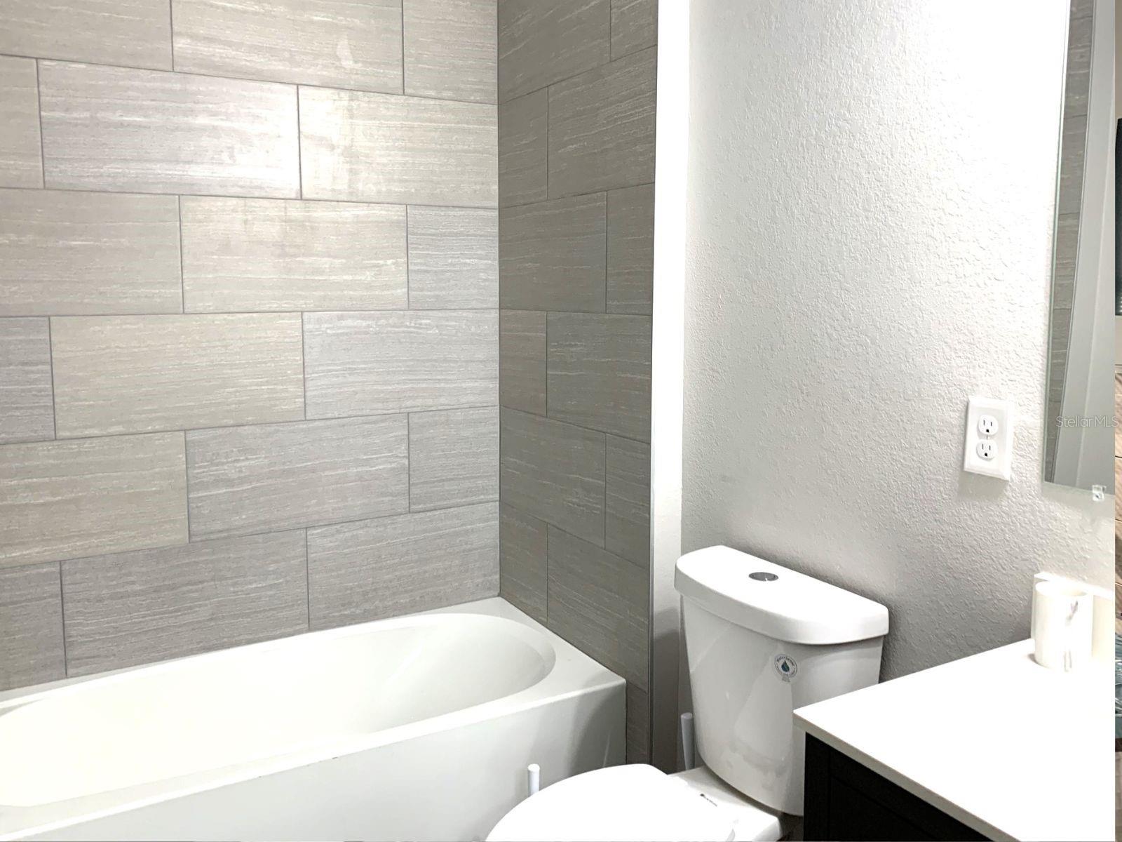 Image 8 of 14 For 10364 Kidron Avenue