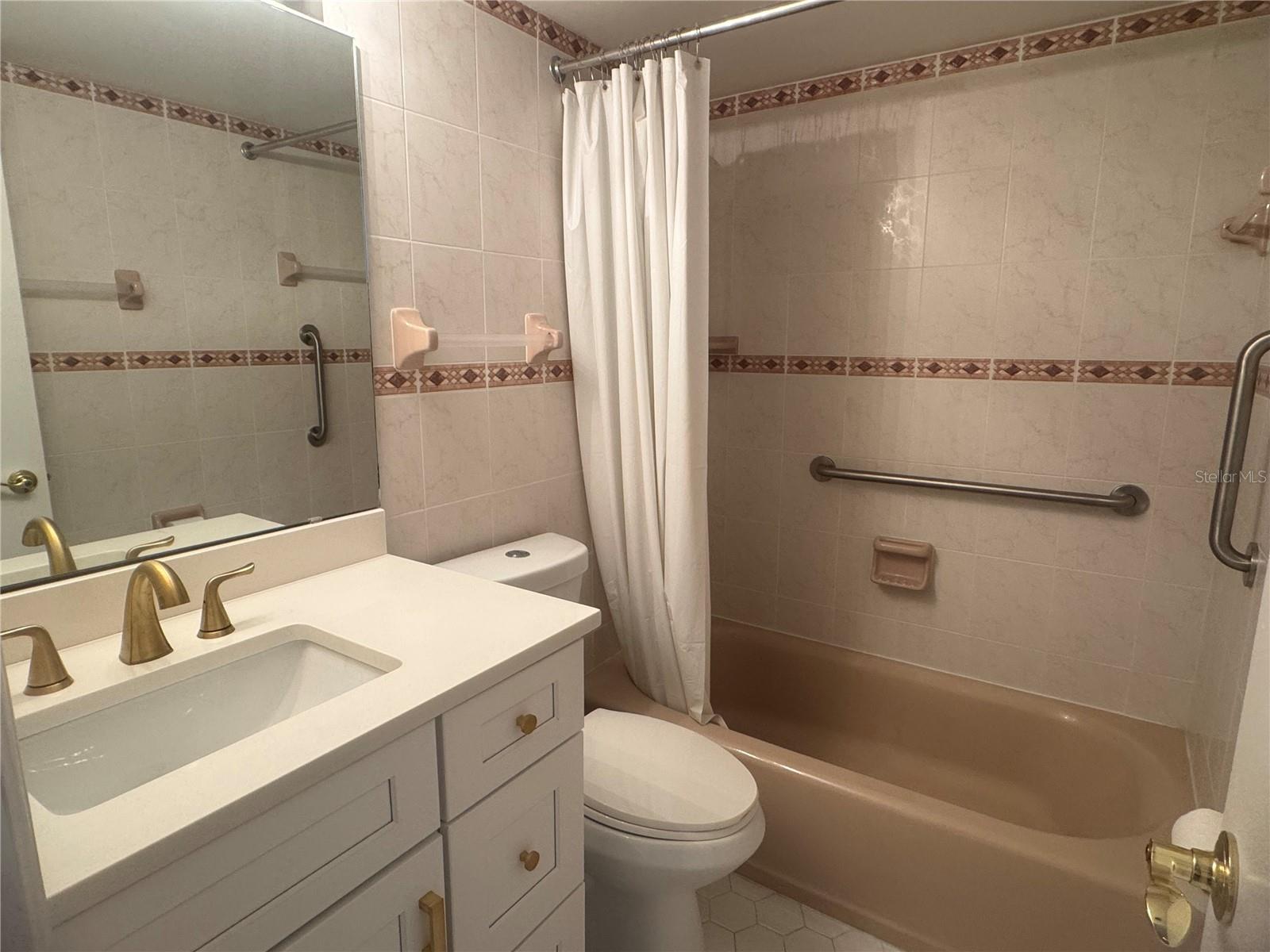 Image 21 of 25 For Address Not Provided