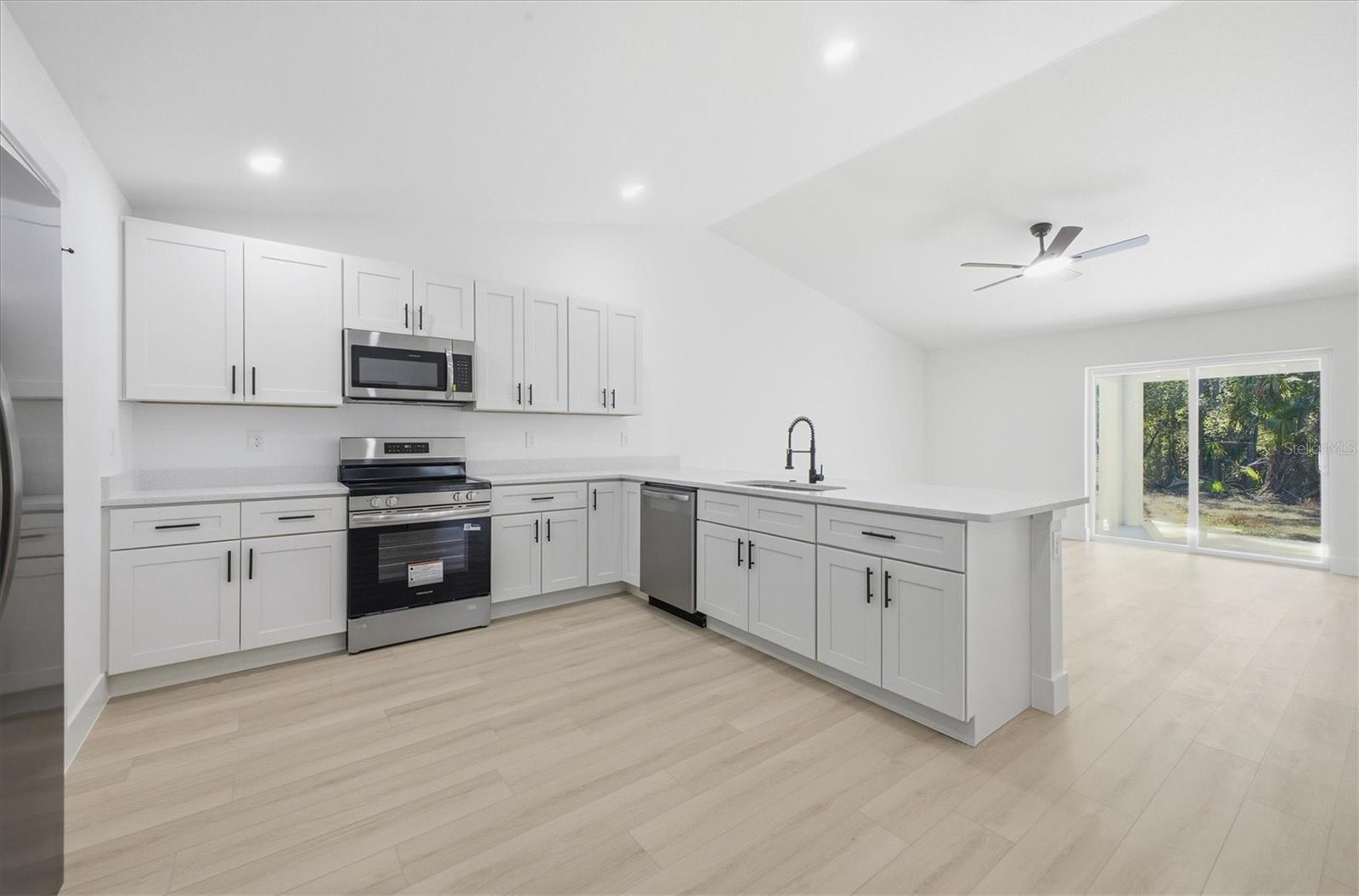 Image 14 of 43 For 17147 And 17149 Carleen Avenue