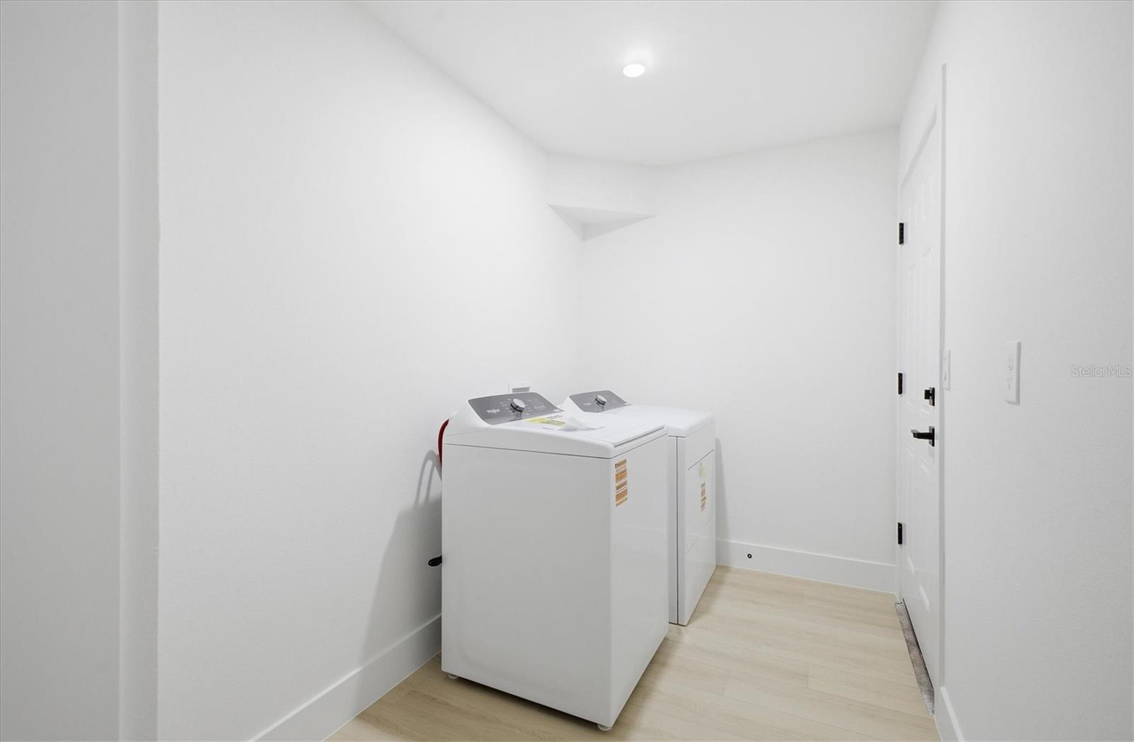 Image 29 of 43 For 17147 And 17149 Carleen Avenue