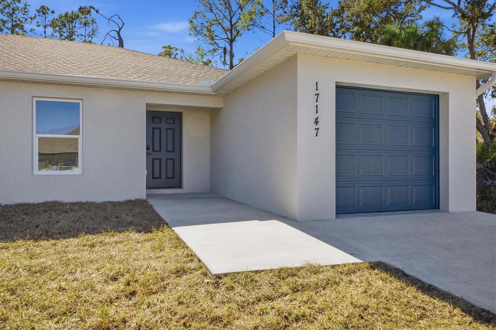 Image 7 of 43 For 17147 And 17149 Carleen Avenue