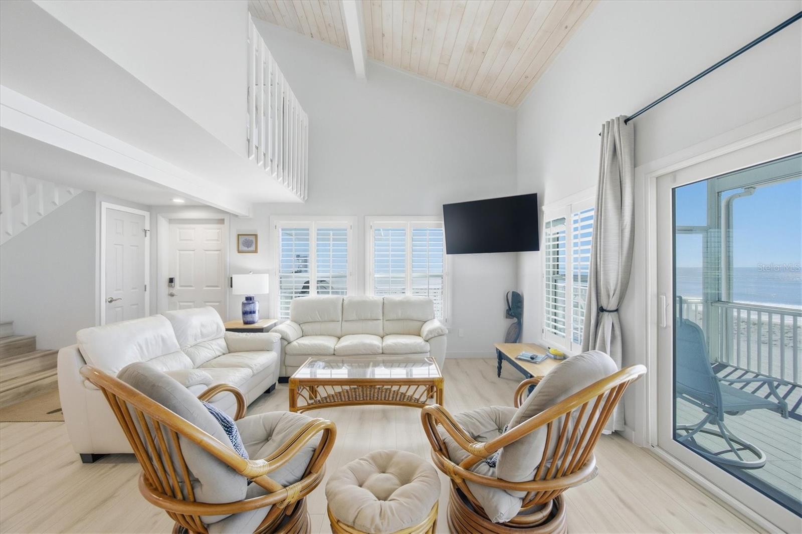 Image 22 of 47 For 33 Gulf Boulevard A