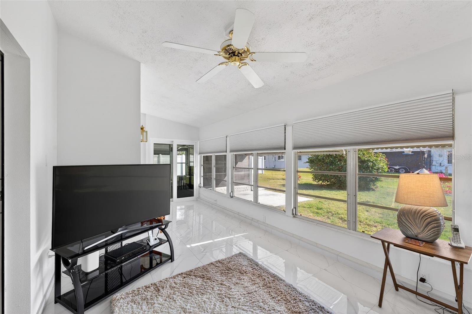 Image 12 of 53 For 1735 Loralin Drive