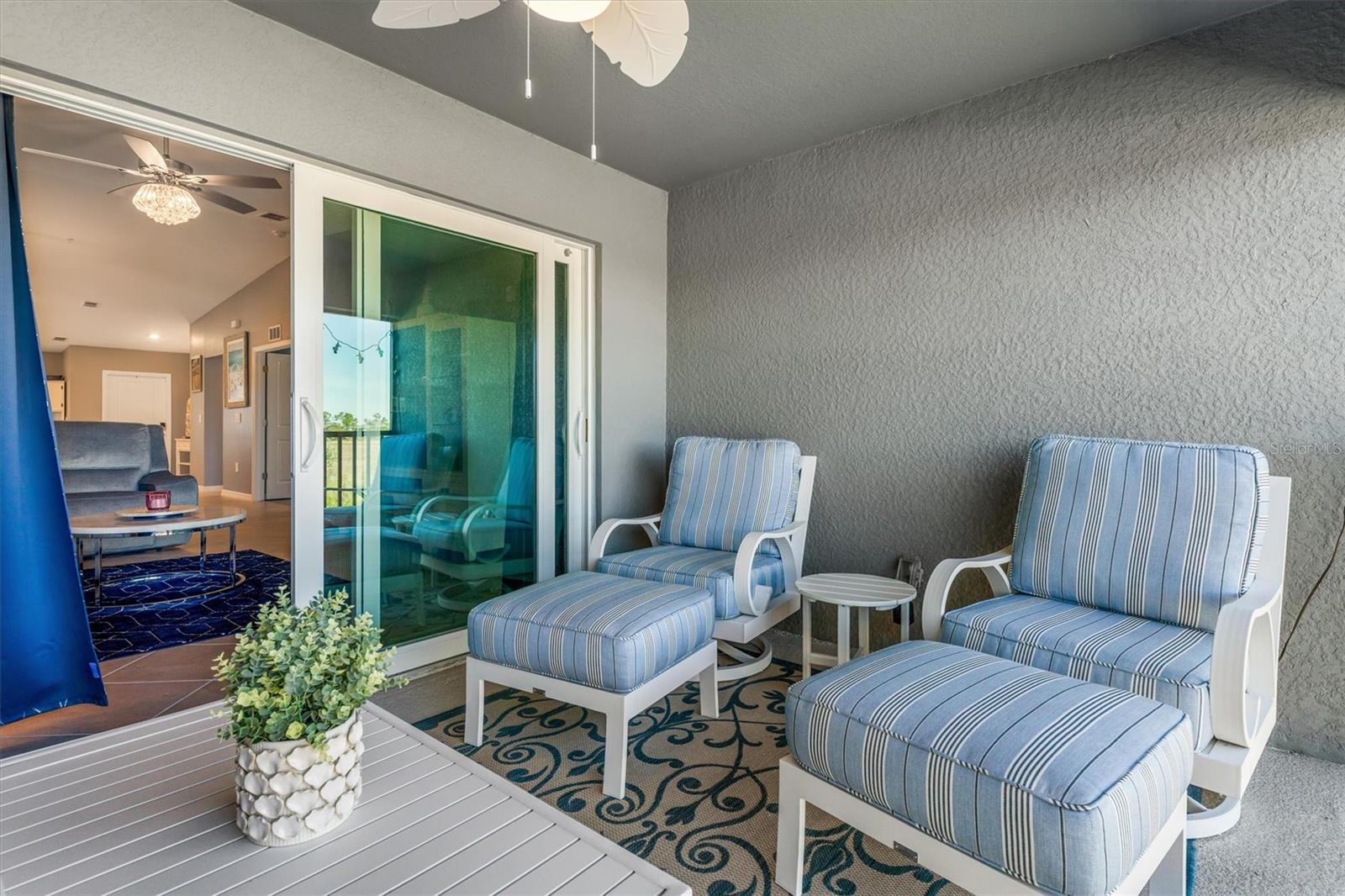 Image 26 of 54 For 17475 Opal Sand Drive 201