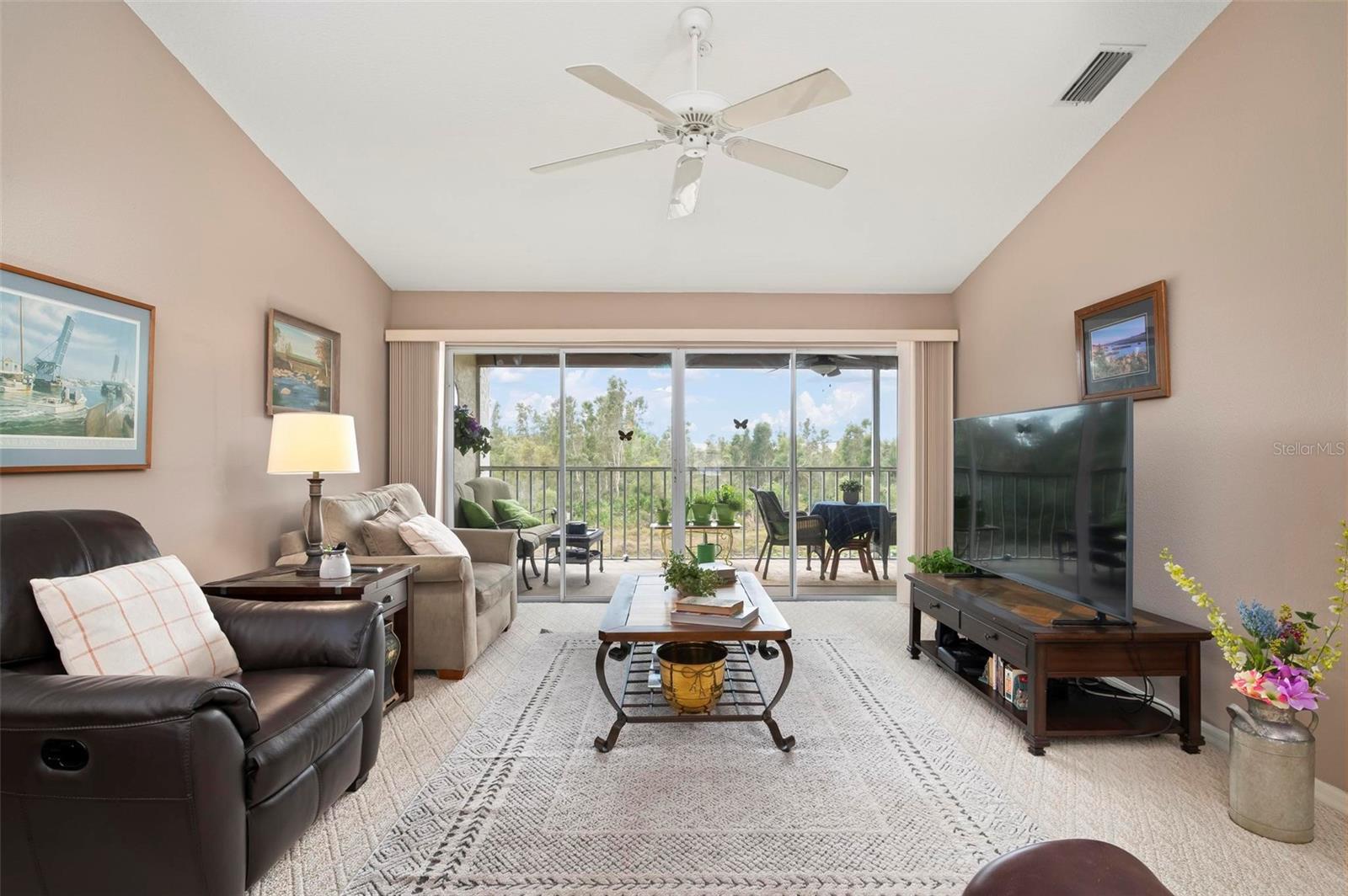 Image 9 of 39 For 202 Silver Lake Drive 203