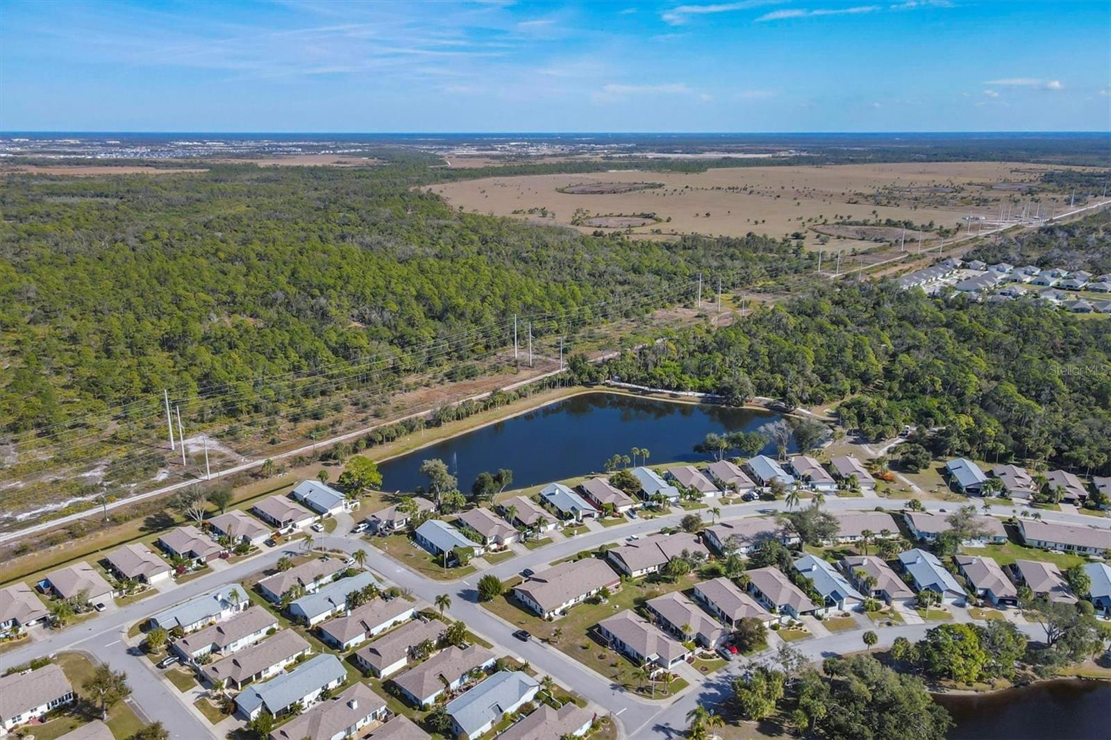 Image 4 of 56 For 687 Linden Drive