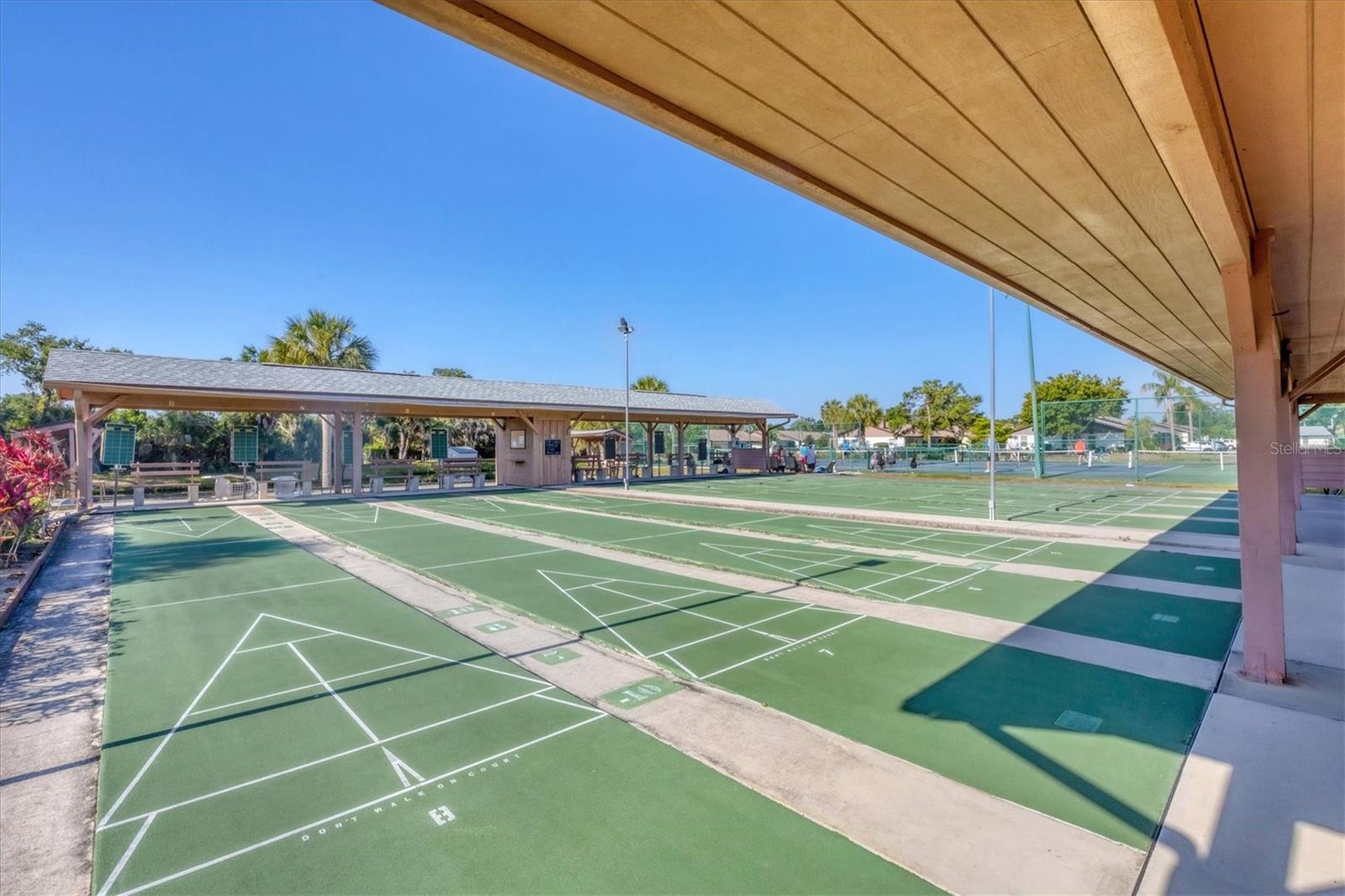 Image 51 of 56 For 687 Linden Drive