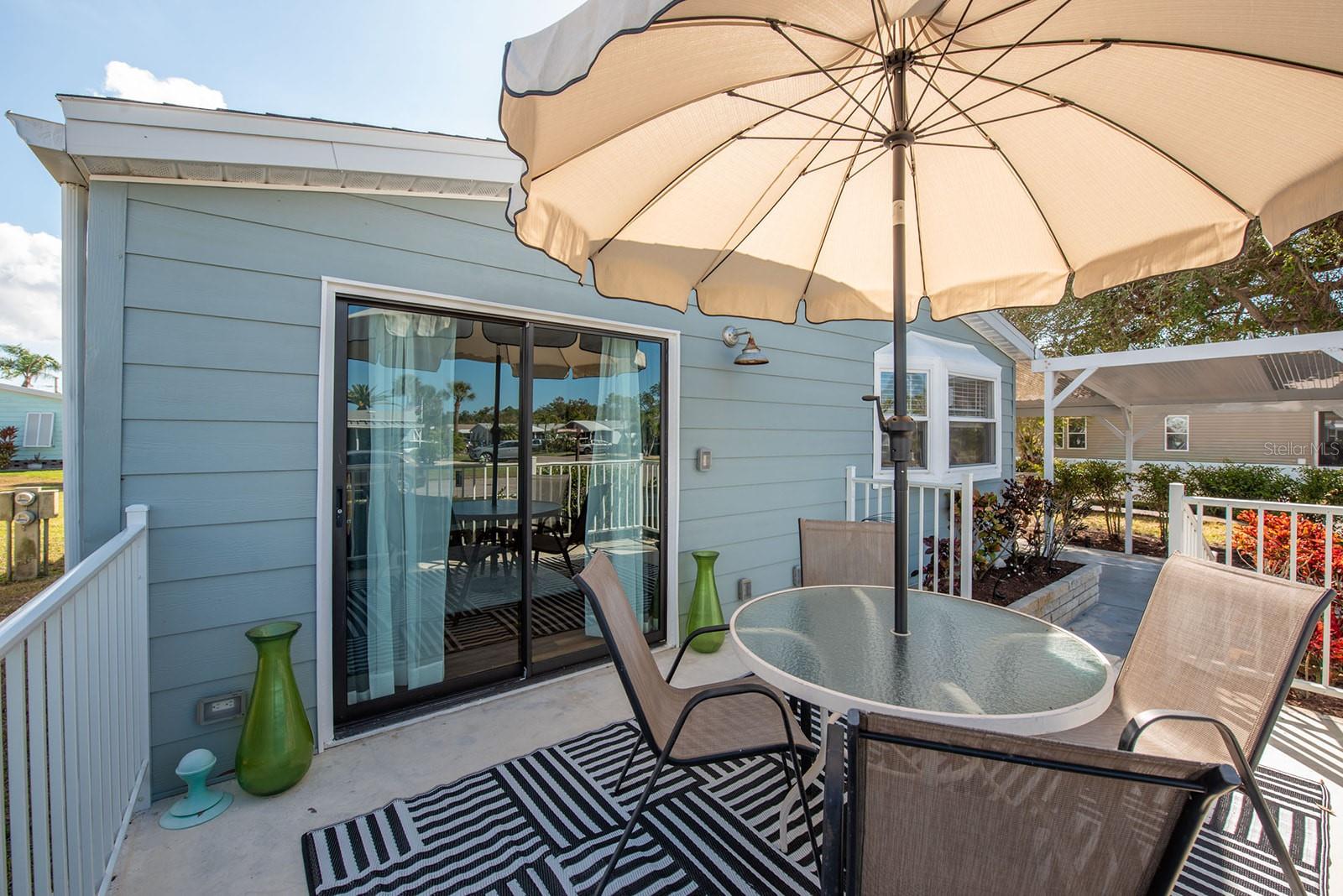 Image 22 of 43 For 707 Tangerine Woods Boulevard