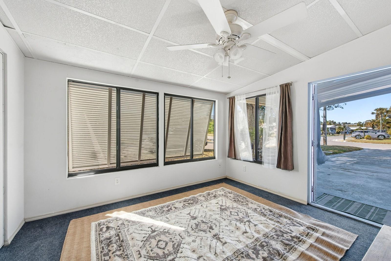 Image 35 of 43 For 707 Tangerine Woods Boulevard