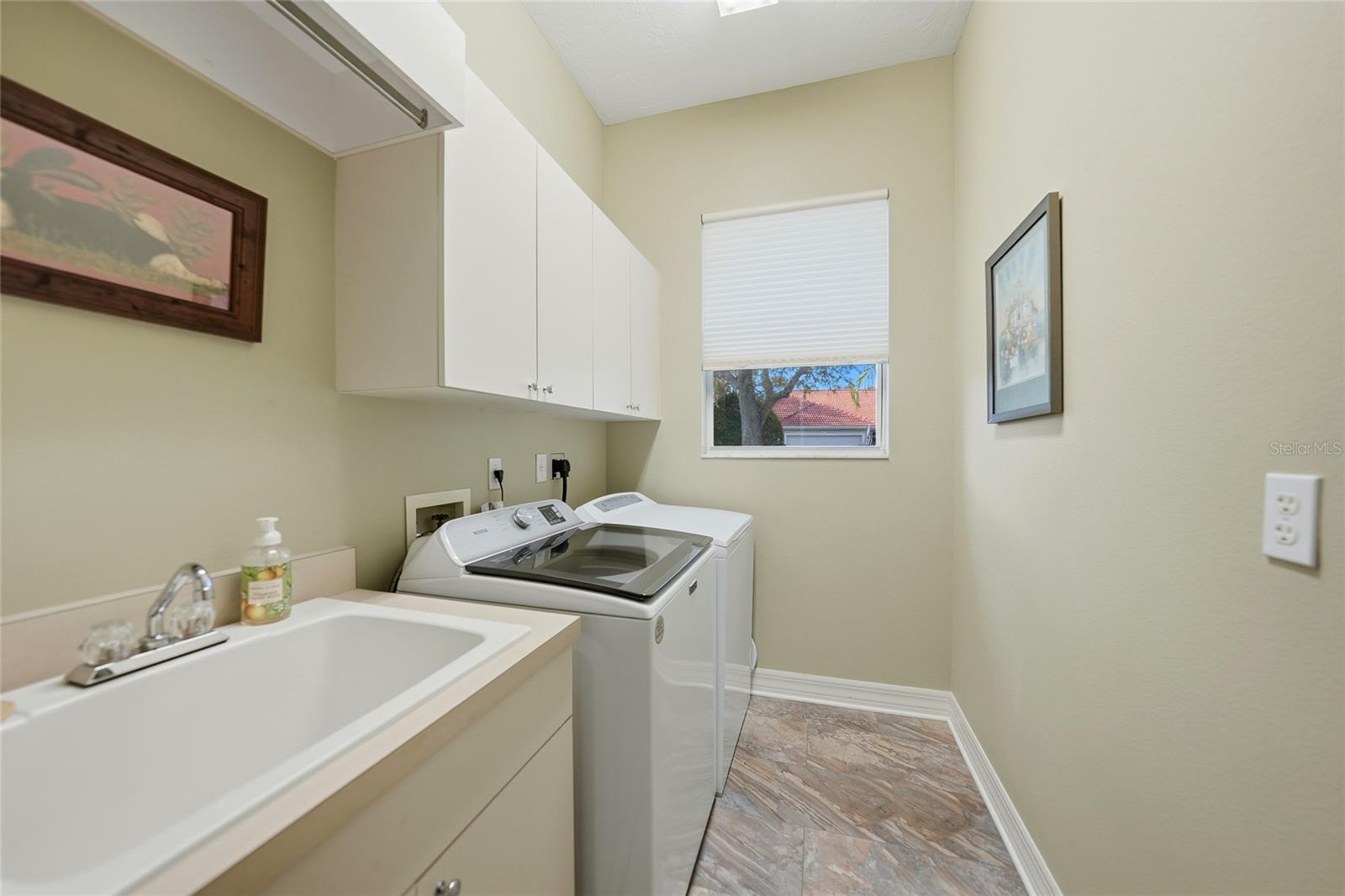 Image 41 of 61 For 3878 Royal Hammock Boulevard