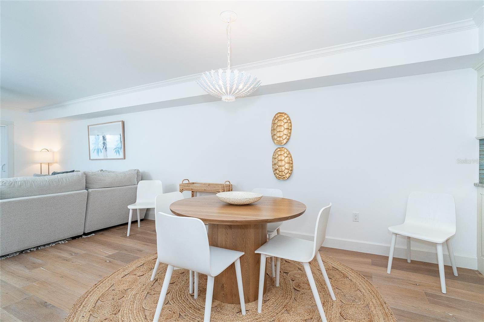 Image 15 of 68 For 301 Gulf Boulevard 25