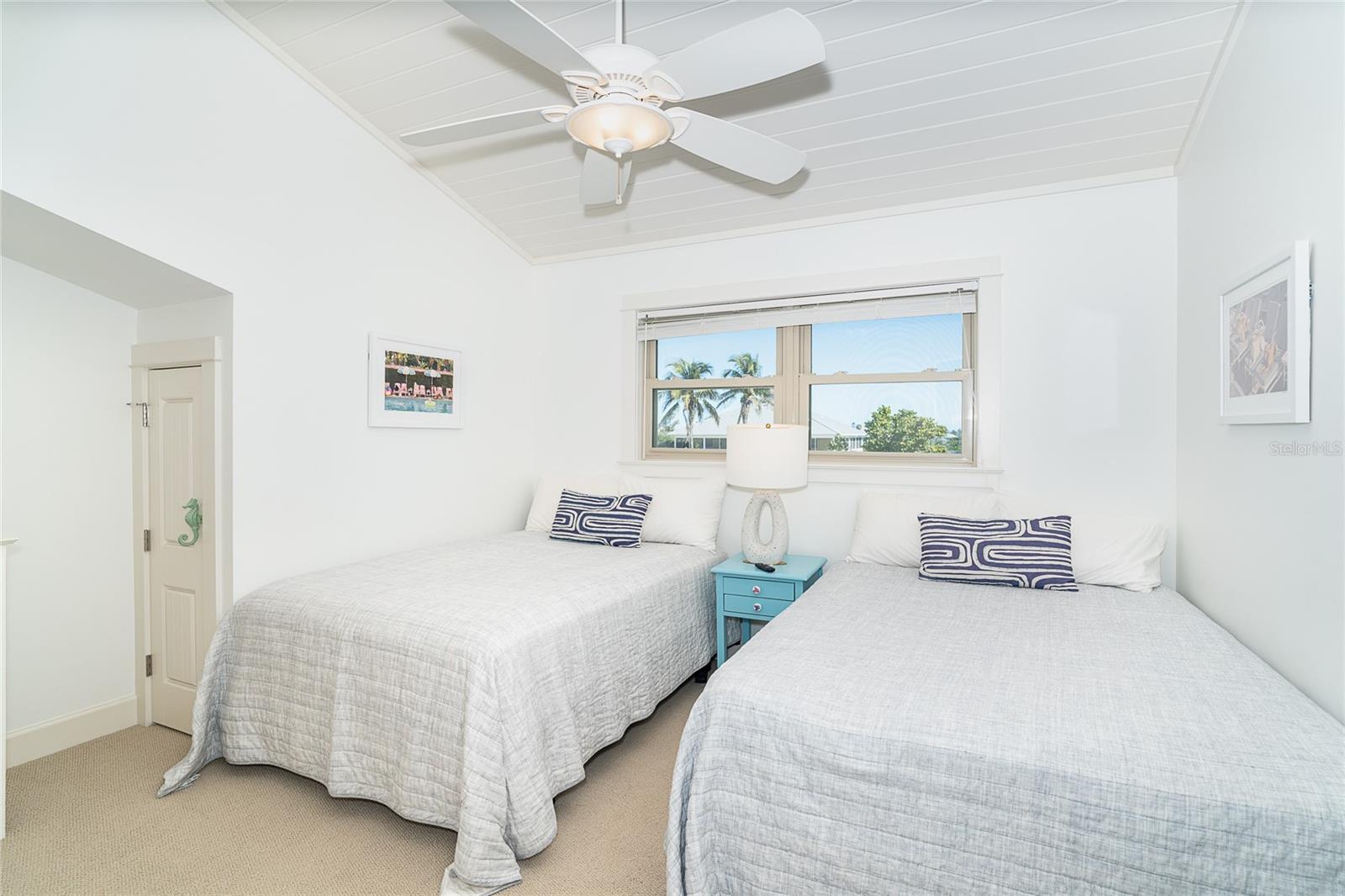 Image 30 of 68 For 301 Gulf Boulevard 25