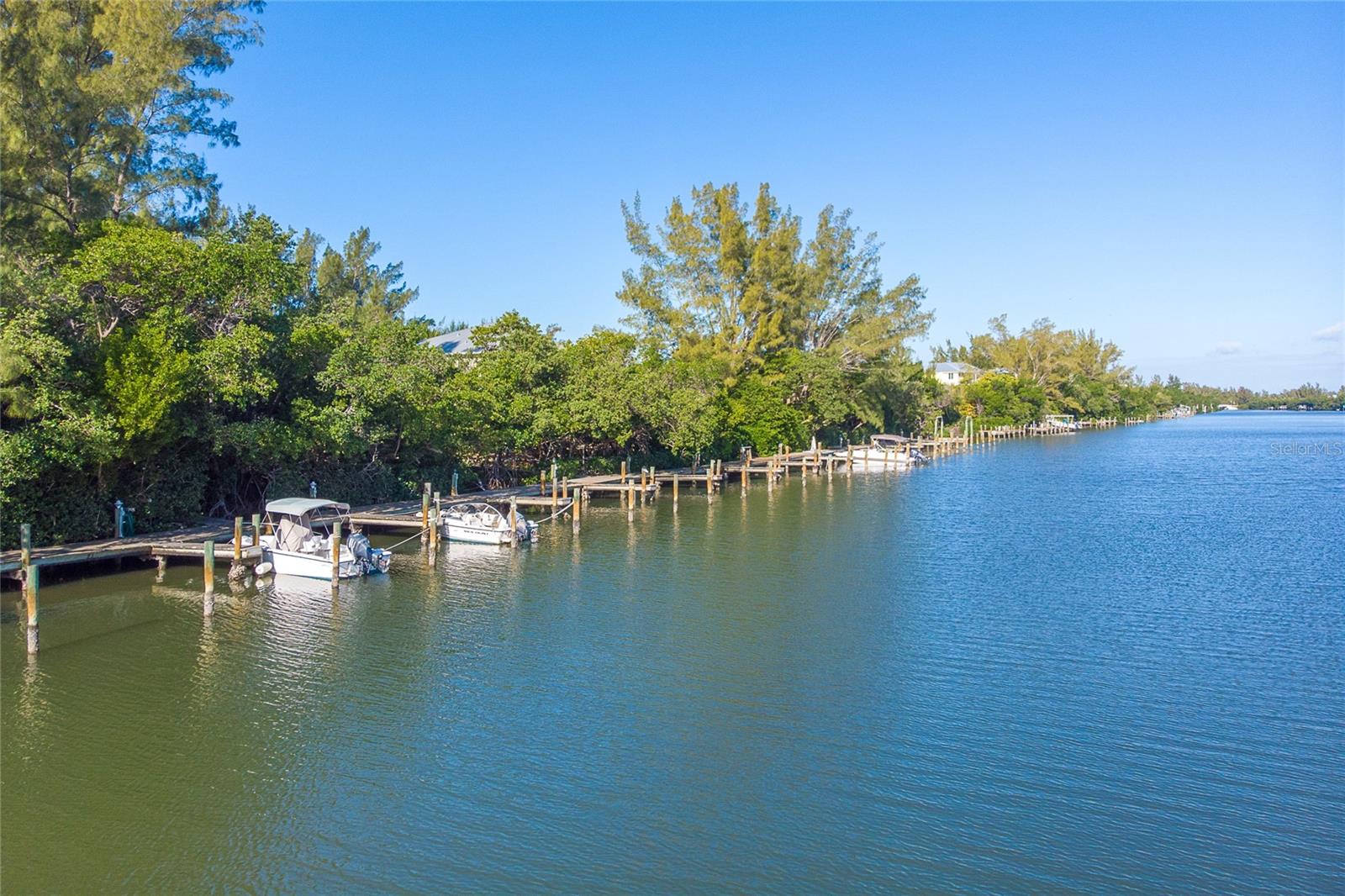 Image 64 of 68 For 301 Gulf Boulevard 25