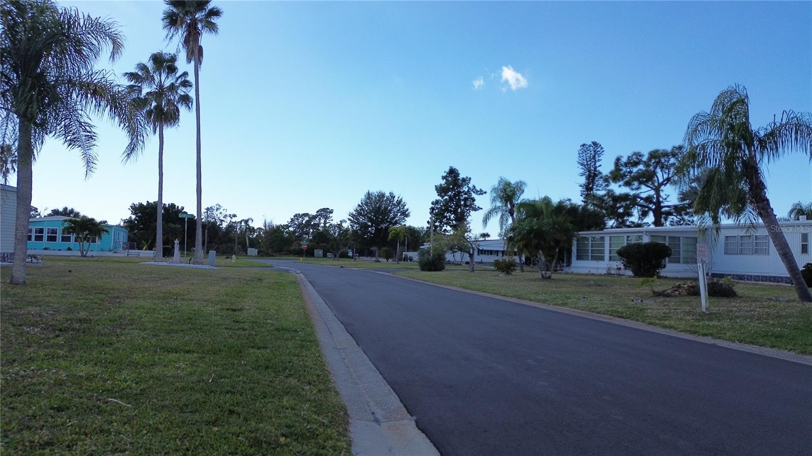 Image 5 of 14 For 3346 Goldfinch Lane