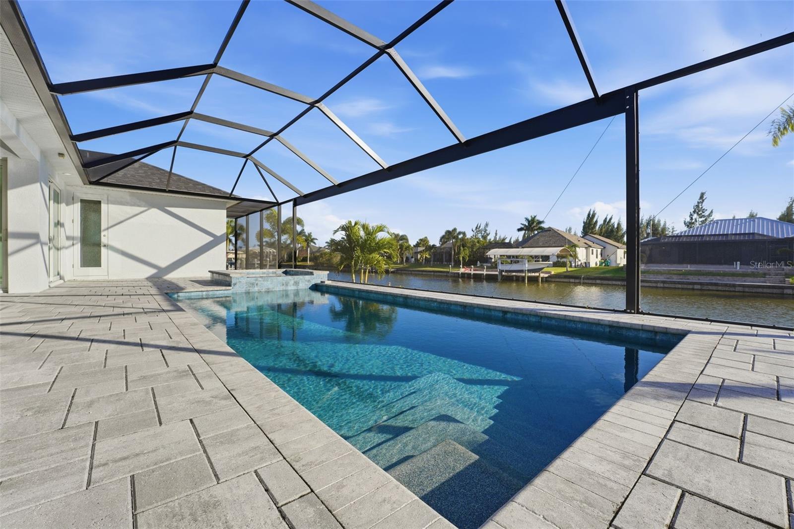 Image 3 of 55 For 15730 Viscount Circle