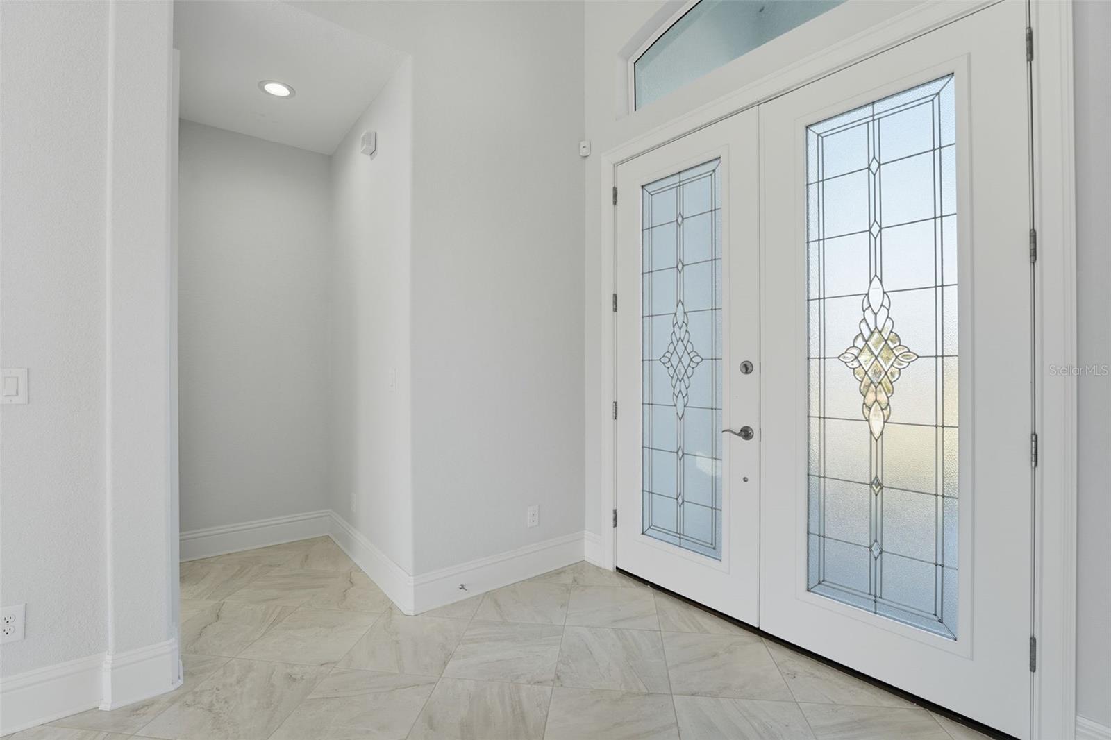 Image 37 of 55 For 15730 Viscount Circle