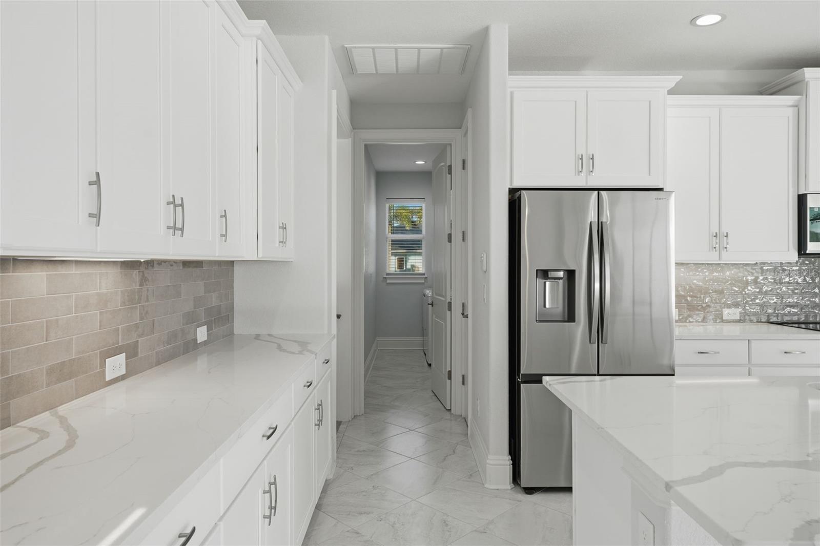 Image 41 of 55 For 15730 Viscount Circle