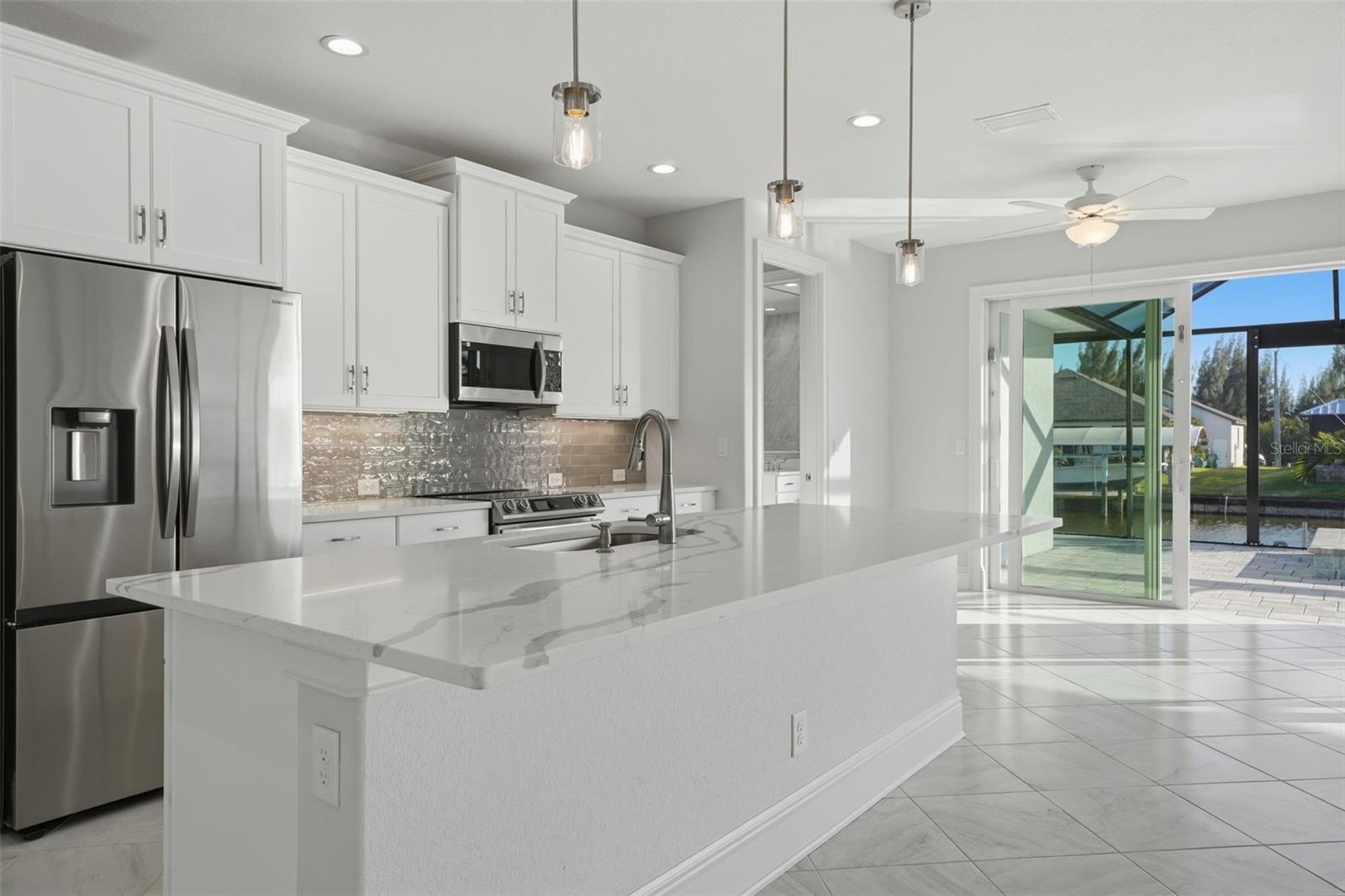 Image 6 of 55 For 15730 Viscount Circle