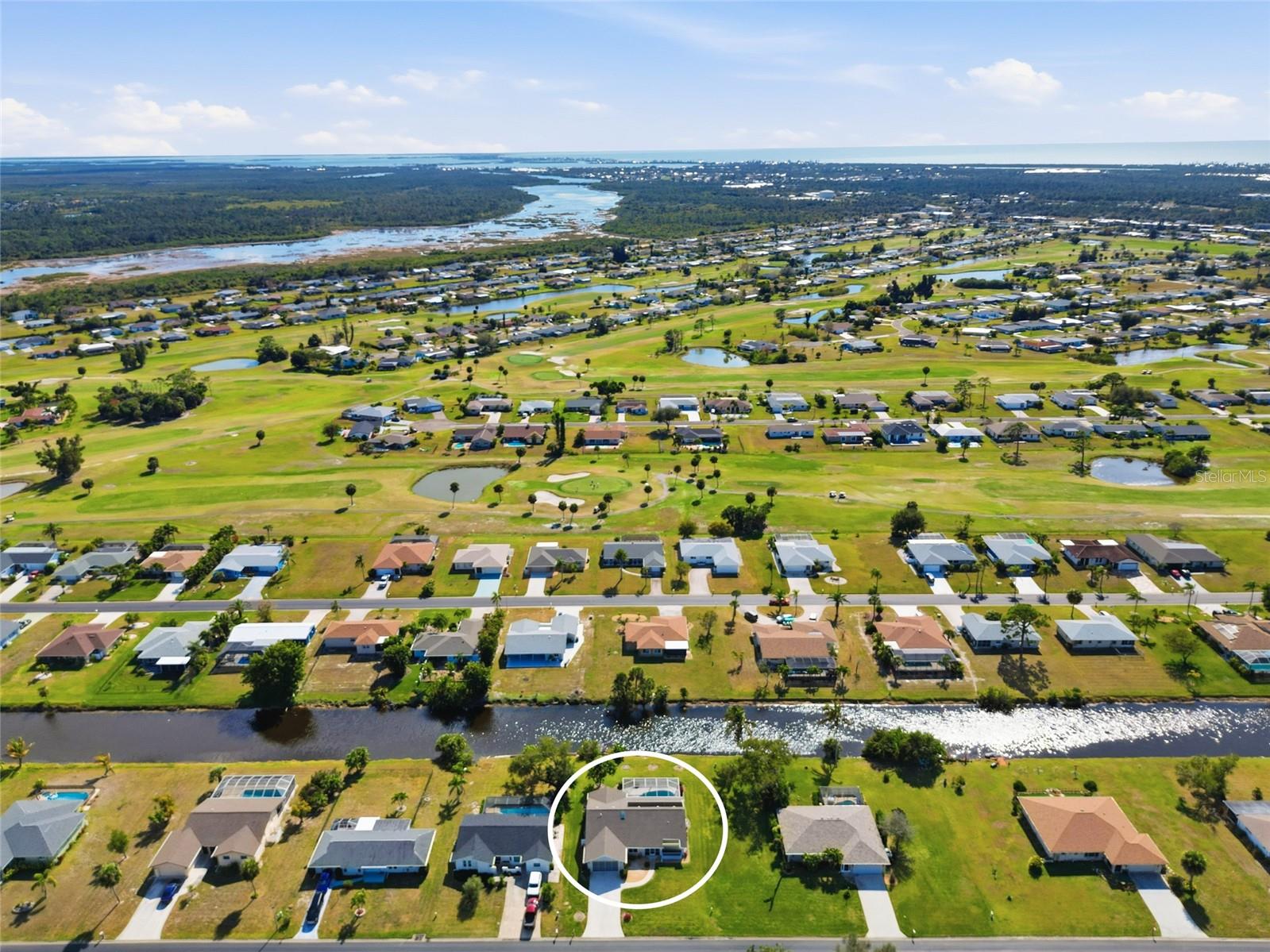 Image 39 of 41 For 208 Annapolis Lane