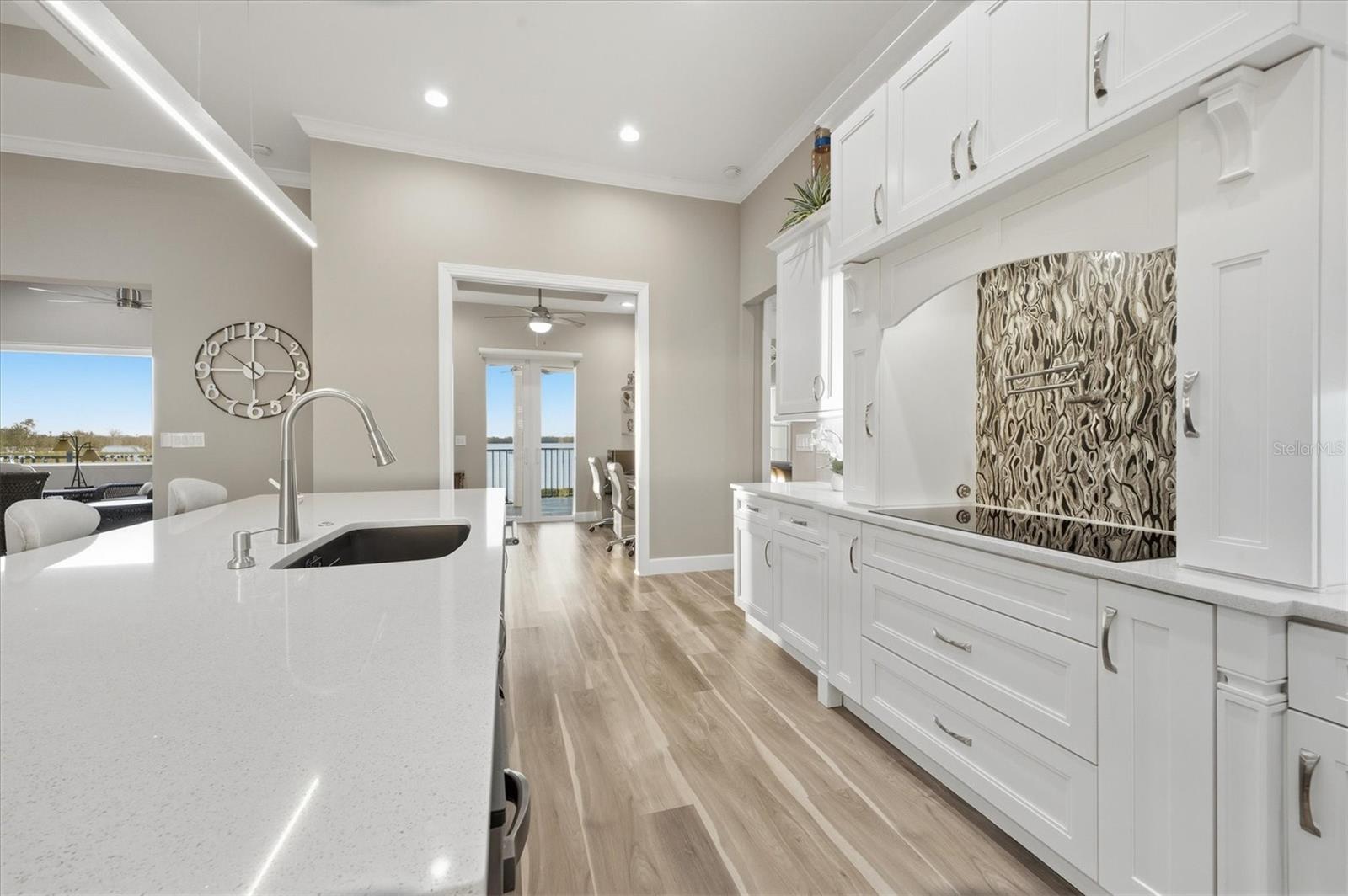 Image 14 of 49 For 9861 Eagle Preserve Drive