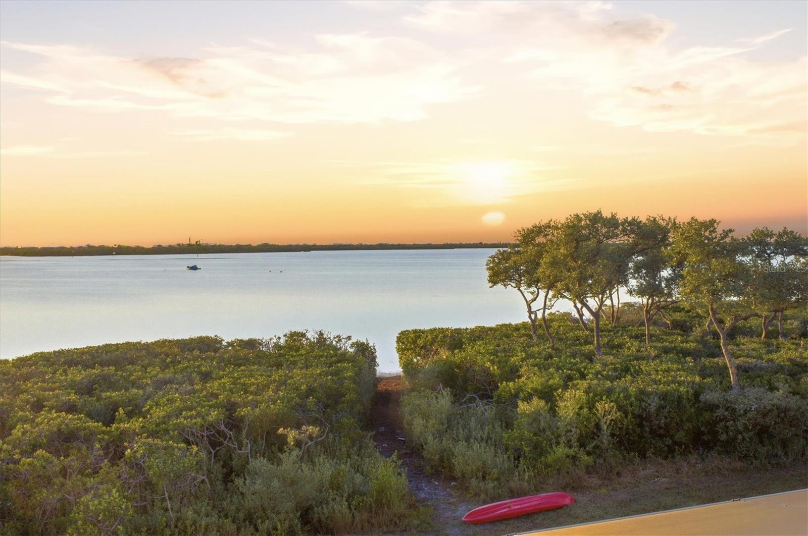 Image 2 of 49 For 9861 Eagle Preserve Drive