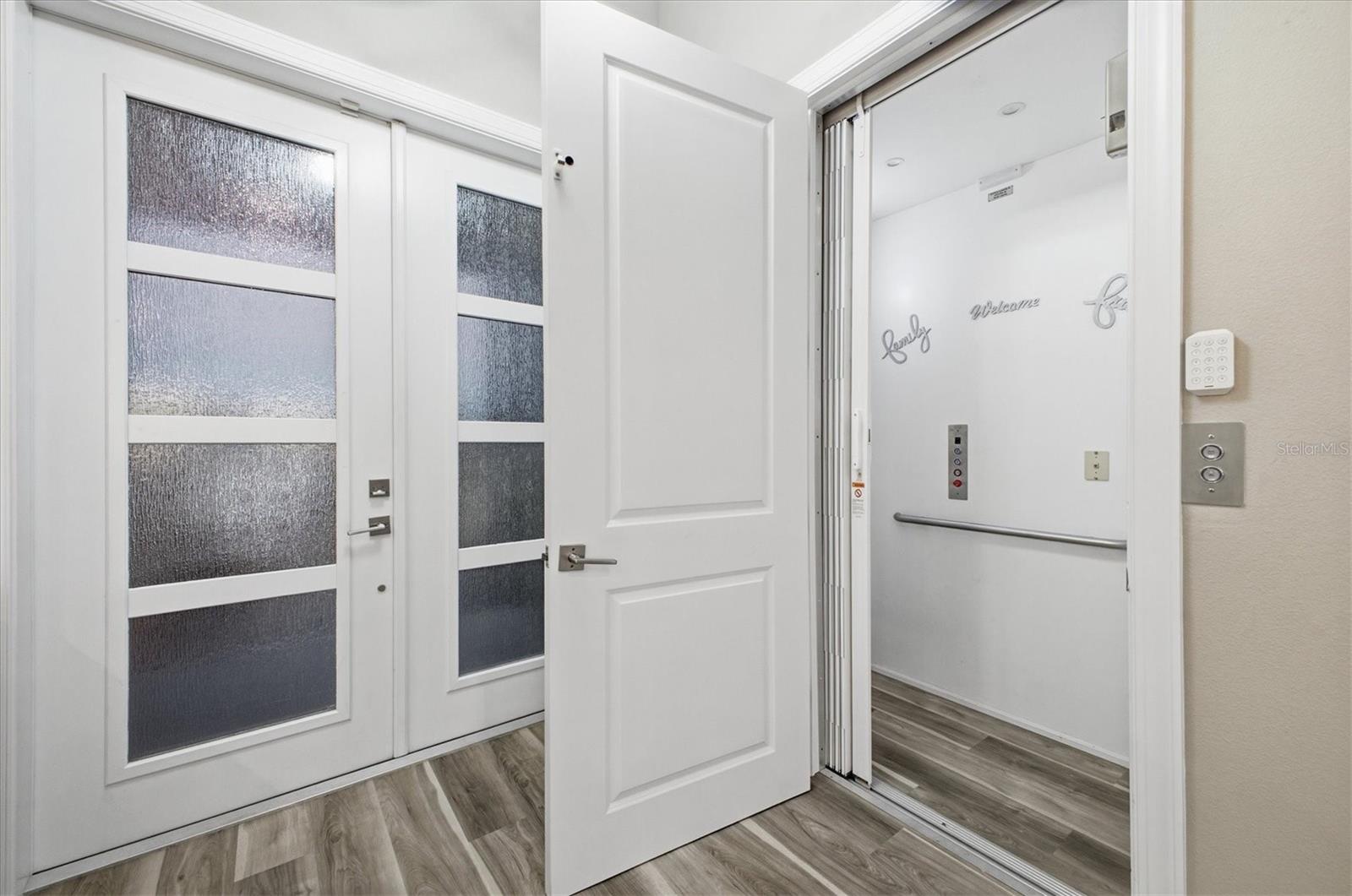 Image 35 of 49 For 9861 Eagle Preserve Drive