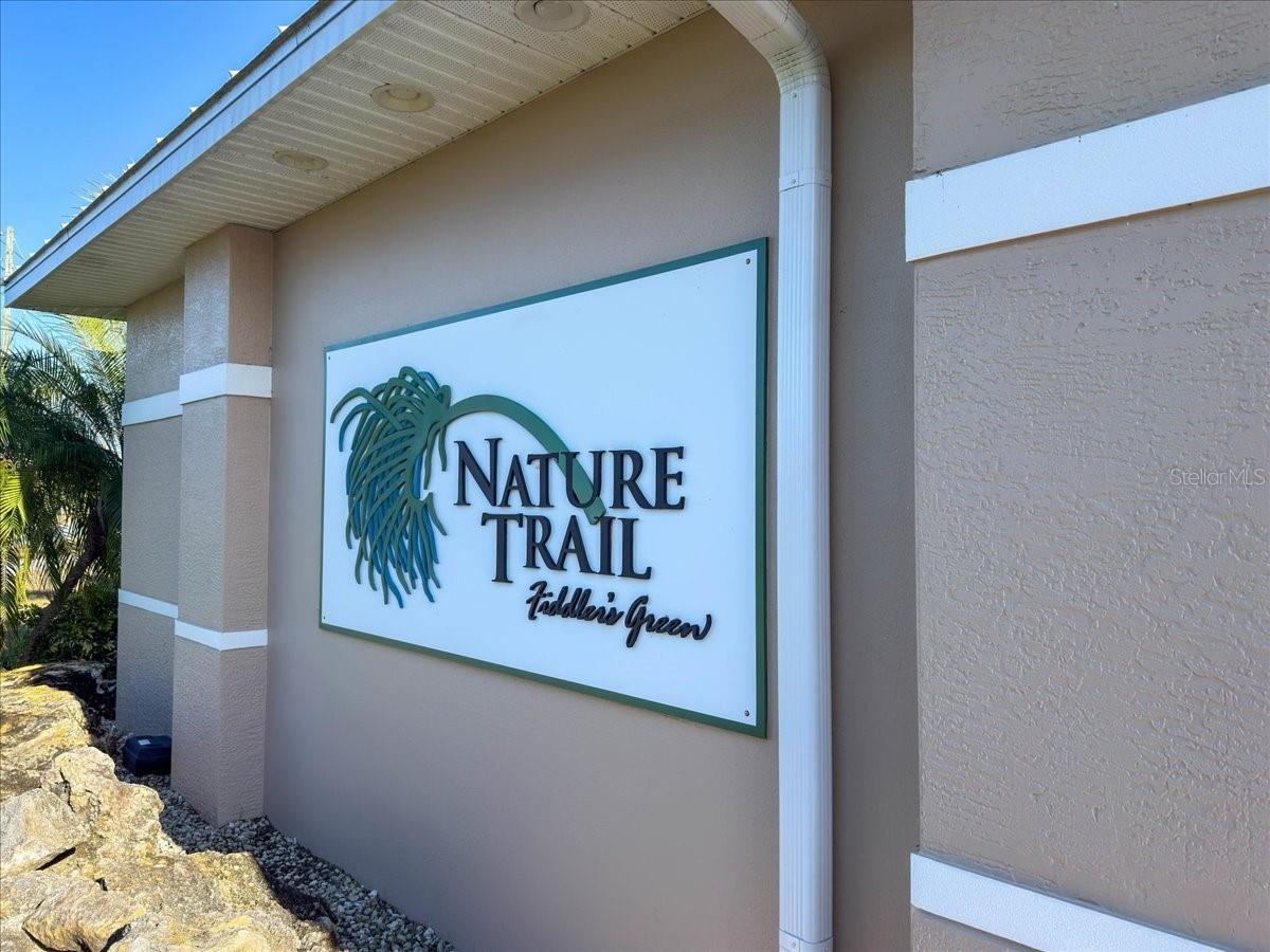 Image 28 of 41 For 9850 Fiddlers Green Circle 228