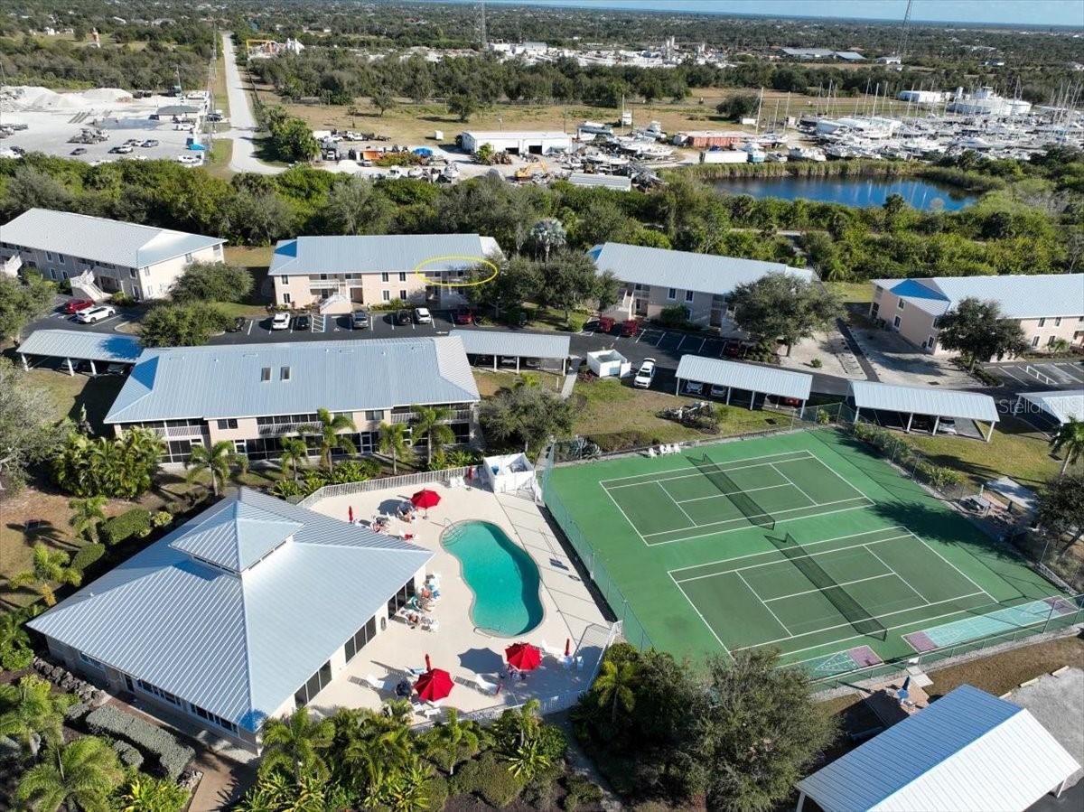 Image 31 of 41 For 9850 Fiddlers Green Circle 228