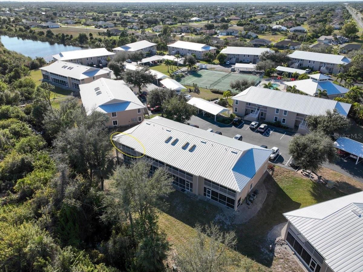 Image 32 of 41 For 9850 Fiddlers Green Circle 228