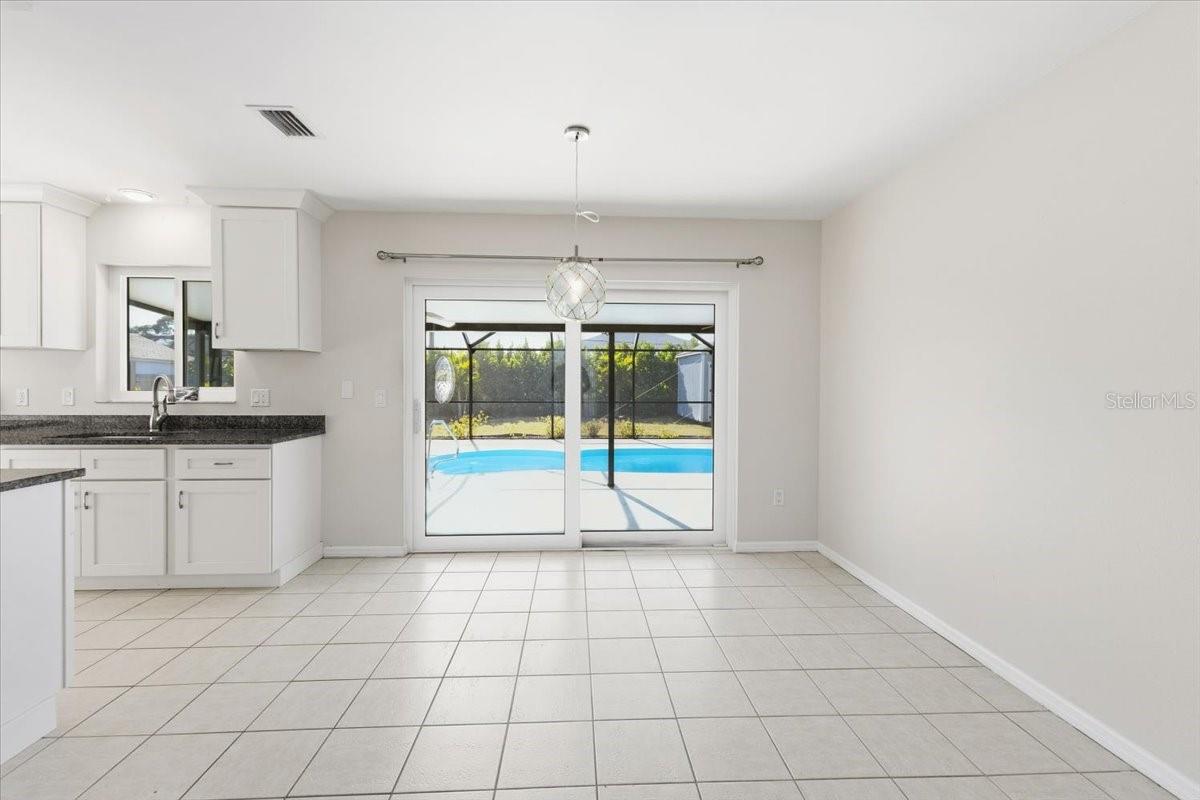 Image 7 of 30 For 7287 Wicklow Lane