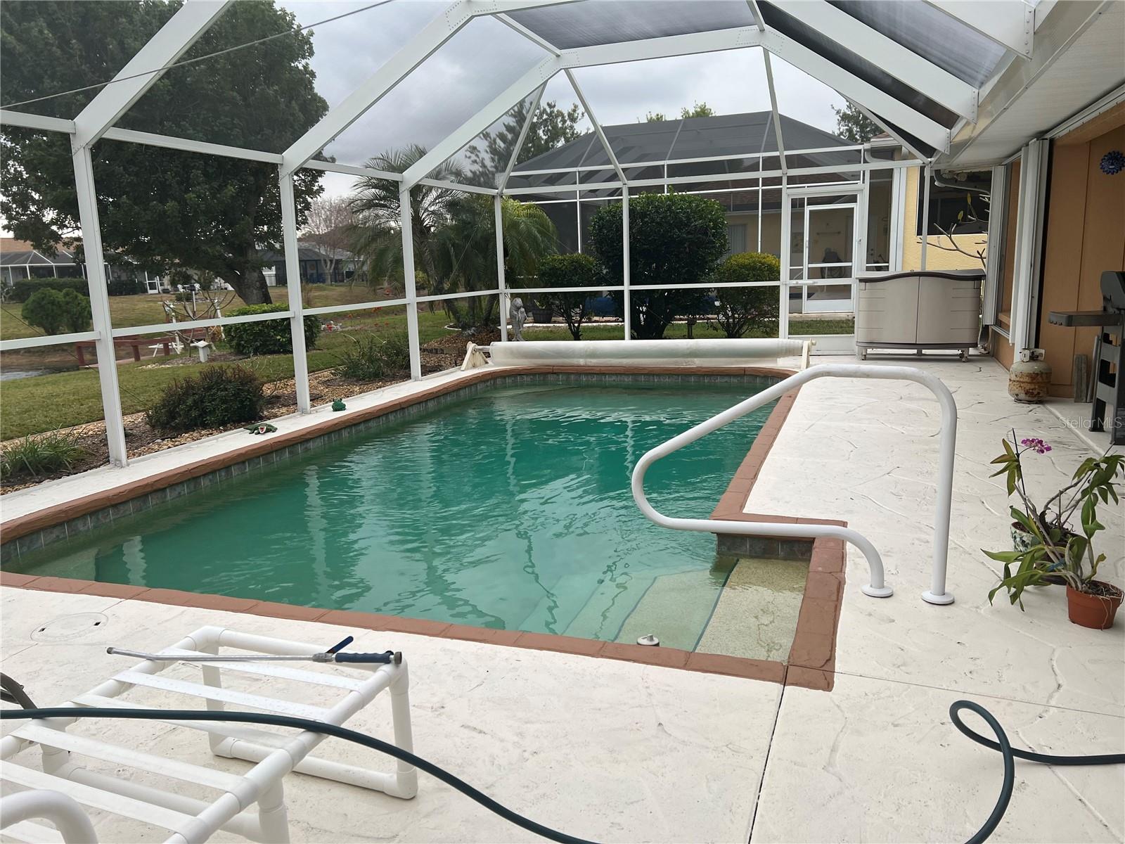 Image 3 of 40 For 24 Broadmoor Lane