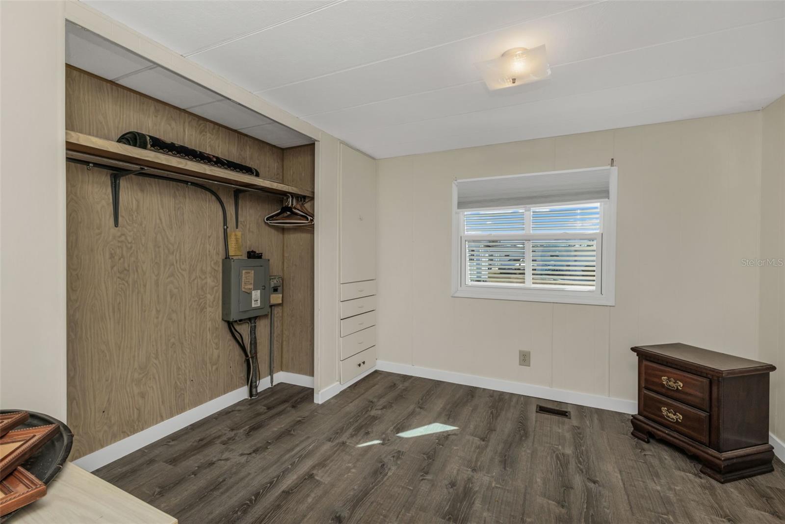 Image 15 of 39 For 1891 Englewood Road 119