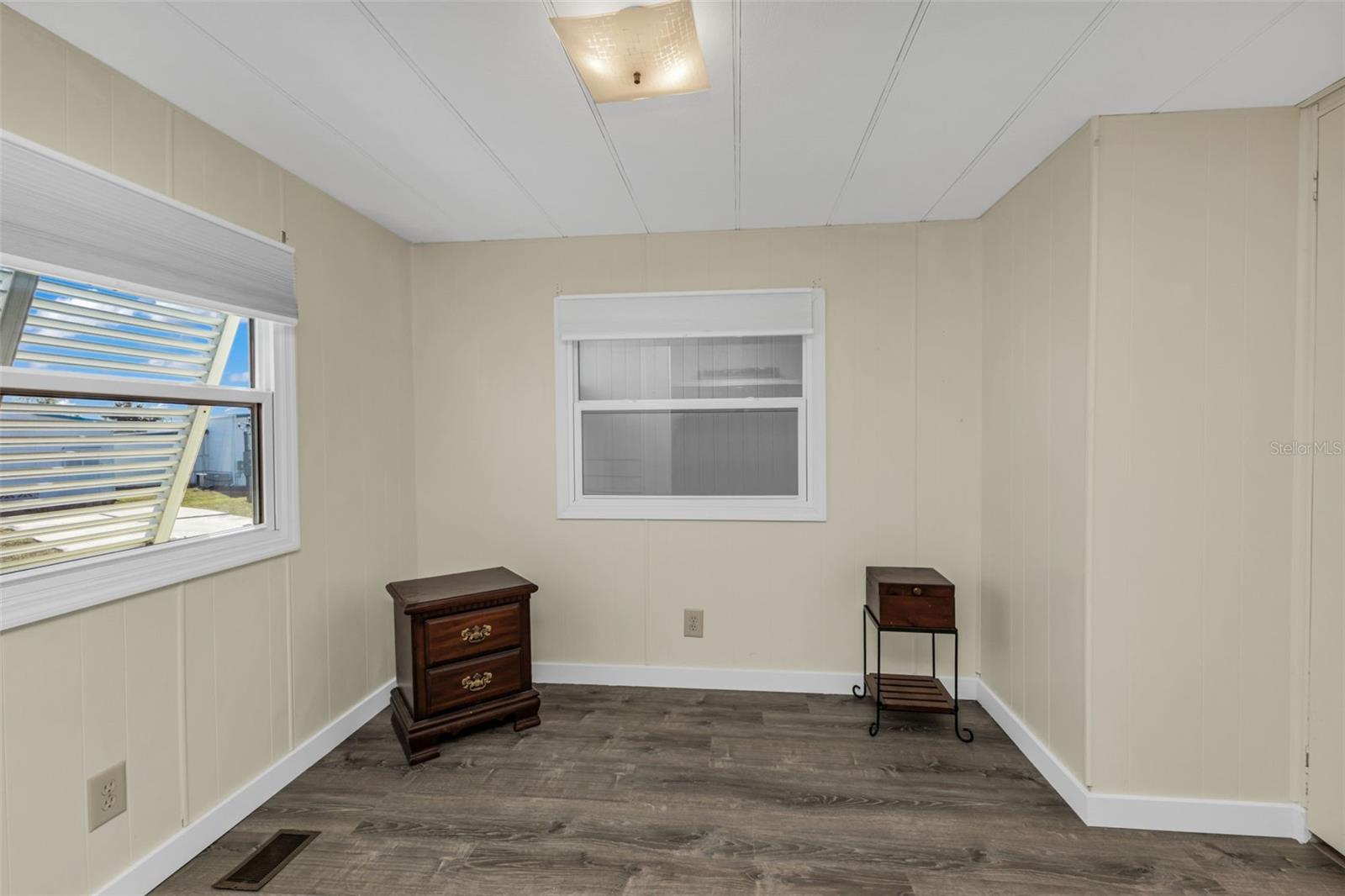 Image 16 of 39 For 1891 Englewood Road 119