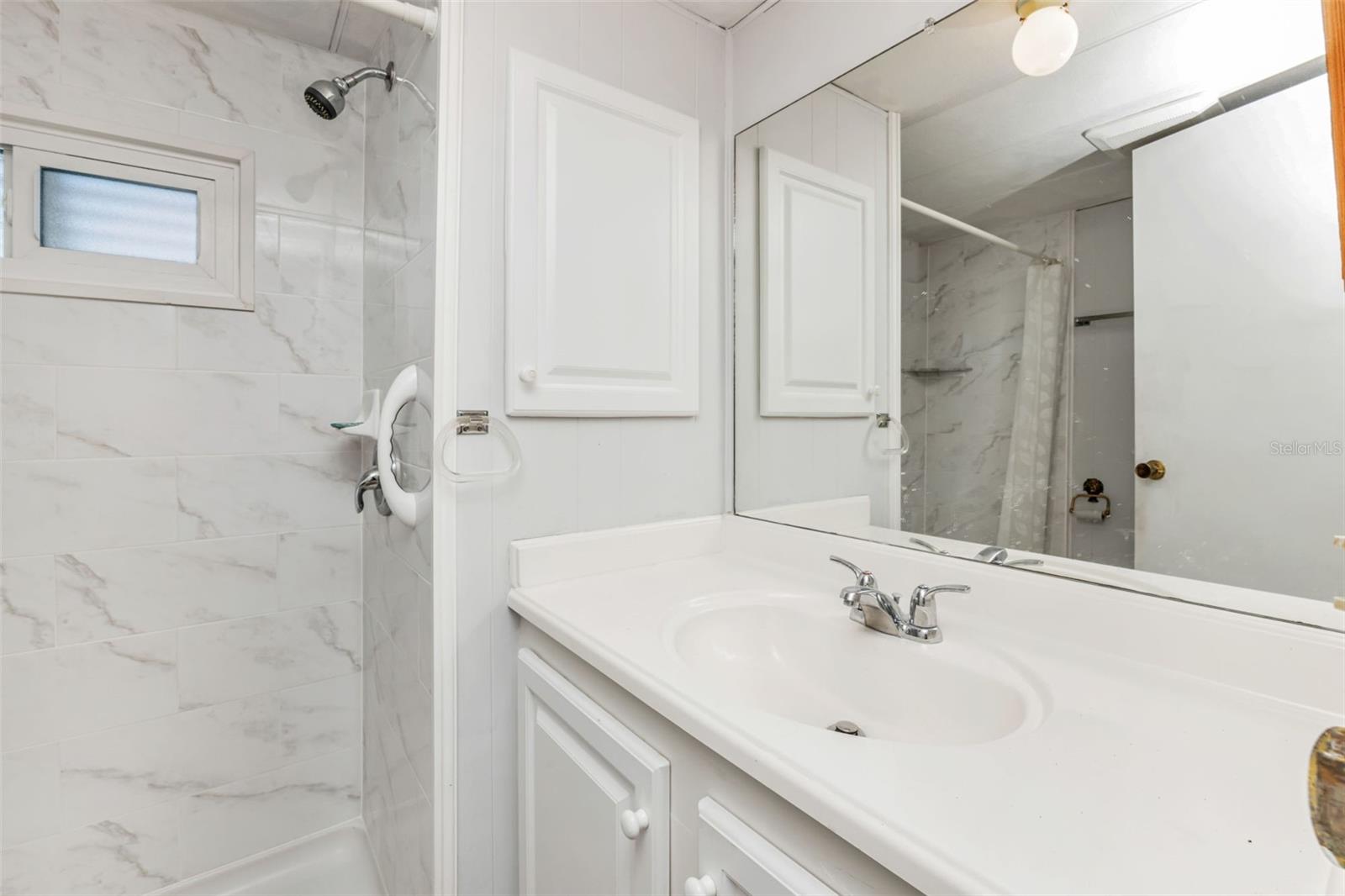 Image 19 of 39 For 1891 Englewood Road 119