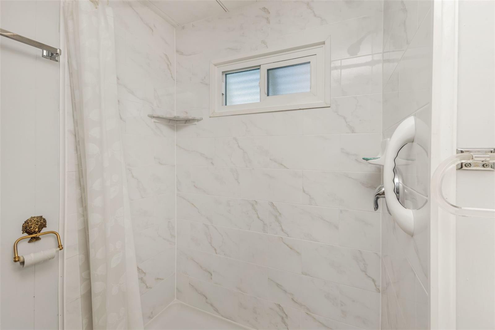 Image 21 of 39 For 1891 Englewood Road 119