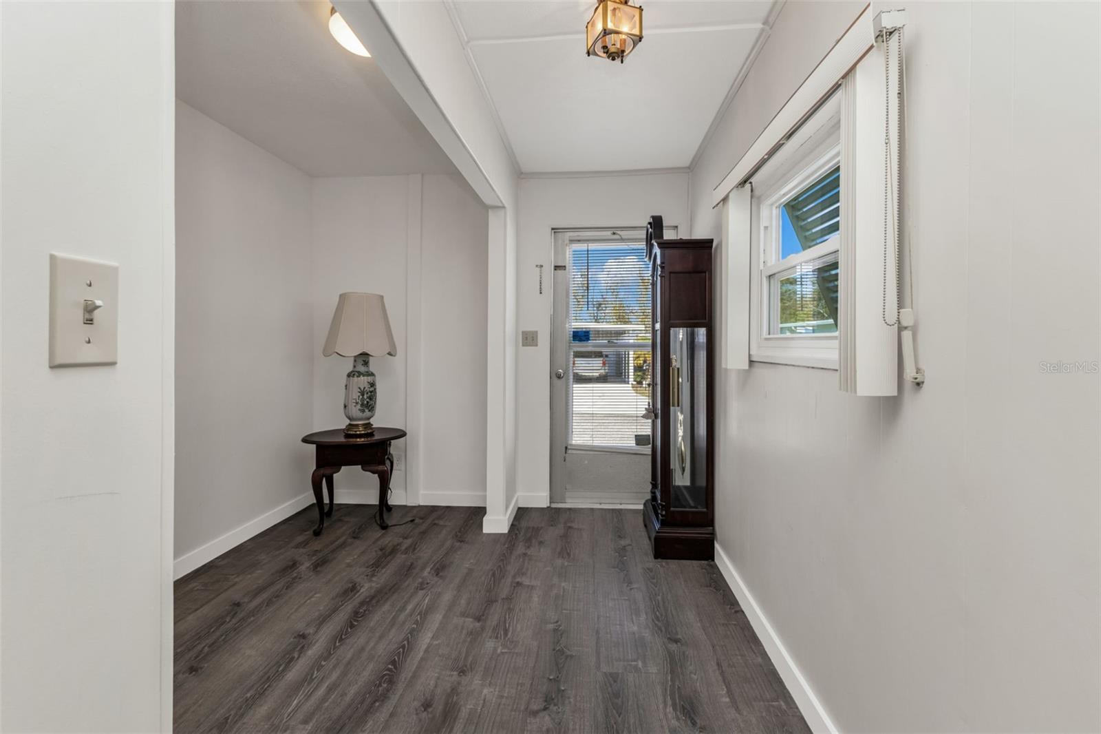 Image 23 of 39 For 1891 Englewood Road 119